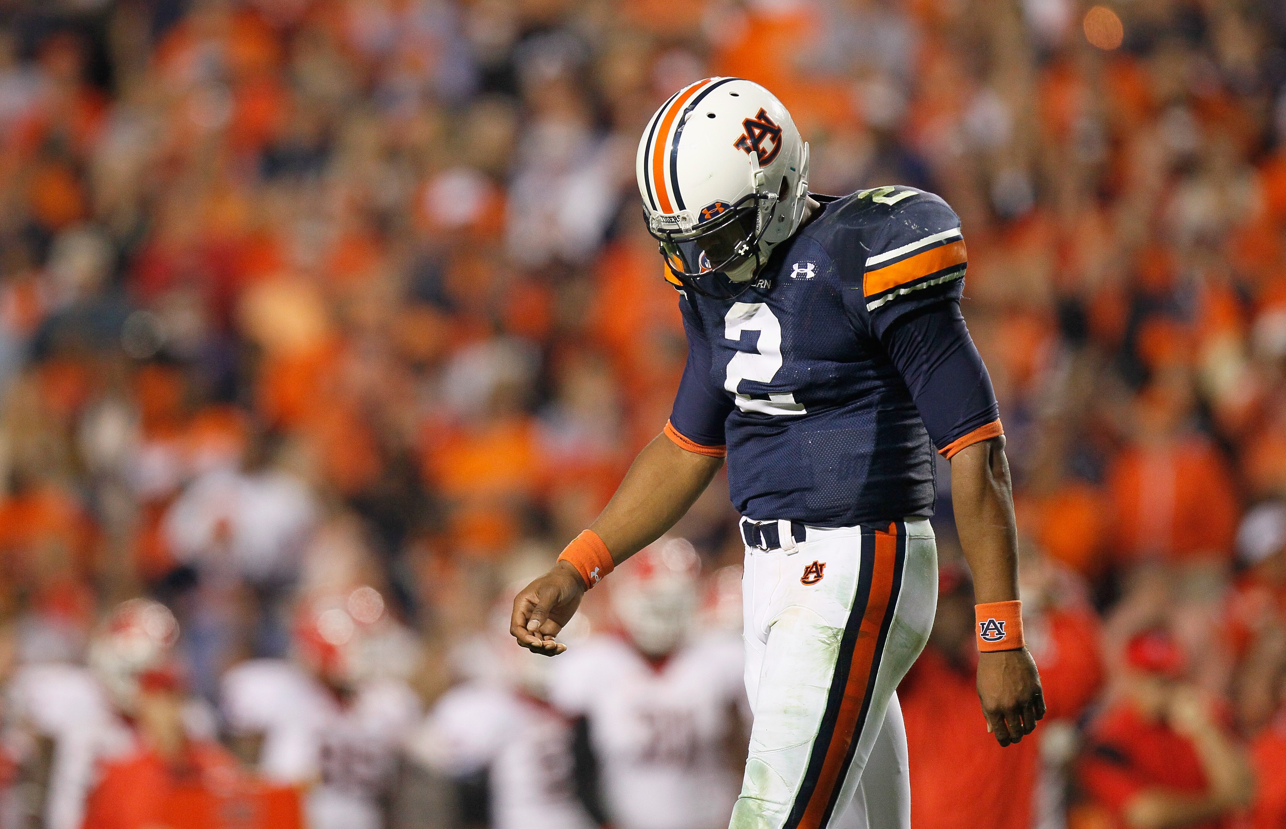 AUBURN, AL - NOVEMBER 13:  Quarterback Cam Newton #2 of the Auburn Tigers against the Georgia Bulldogs at Jordan-Hare Stadium on November 13, 2010 in Auburn, Alabama.  (Photo by Kevin C. Cox/Getty Images)