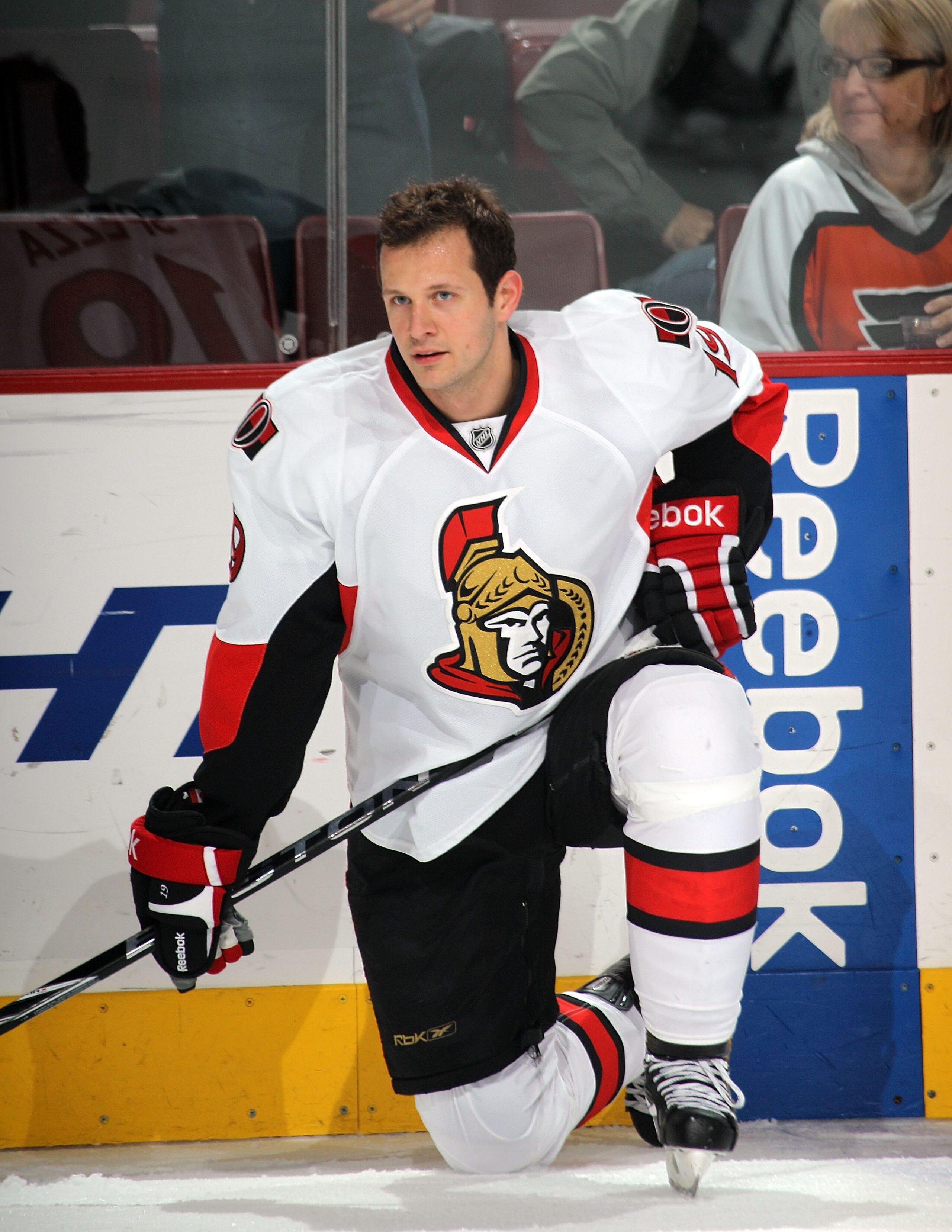 PHILADELPHIA - NOVEMBER 15:  Jason Spezza #19 of the Ottawa Senators skates against the Philadelphia Flyers at the Wells Fargo Center on November 15, 2010 in Philadelphia, Pennsylvania.  (Photo by Bruce Bennett/Getty Images)