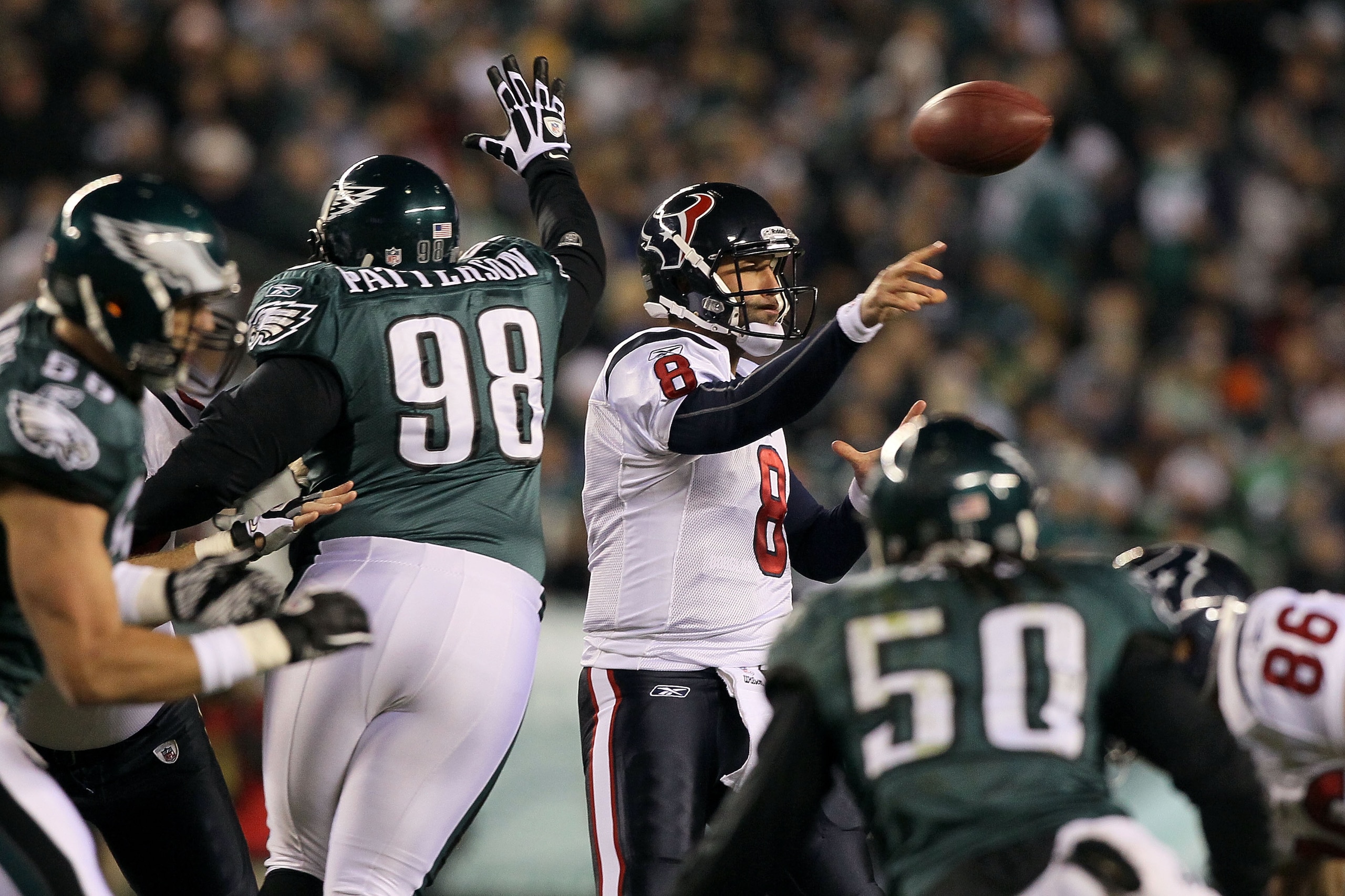 PHILADELPHIA, PA - DECEMBER 02:  Matt Schaub #8 of the Houston Texans throws a pass under pressure against the Philadelphia Eagles at Lincoln Financial Field on December 2, 2010 in Philadelphia, Pennsylvania.  (Photo by Jim McIsaac/Getty Images)