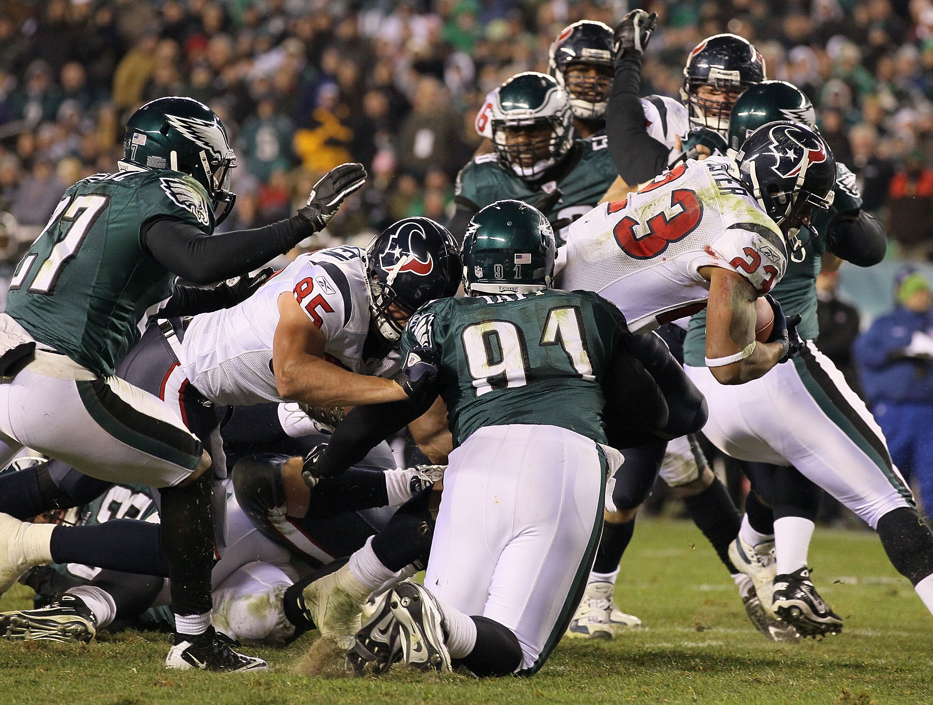 PHILADELPHIA, PA - DECEMBER 02:  Arian Foster #23 of the Houston Texans scores a 3-yard rushing touchdown in the third quarter against the Philadelphia Eagles at Lincoln Financial Field on December 2, 2010 in Philadelphia, Pennsylvania.  (Photo by Jim McI