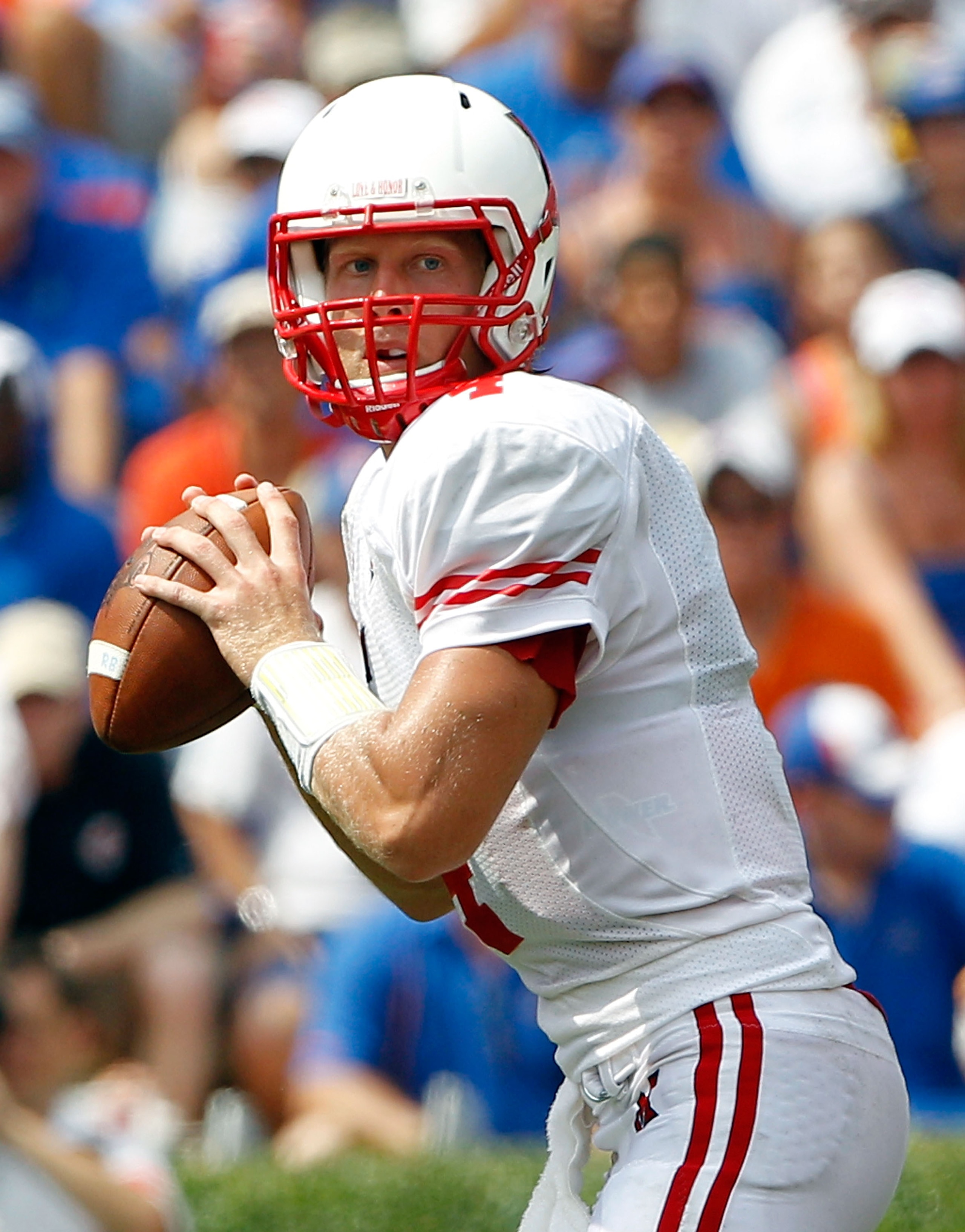 GAINESVILLE, FL - SEPTEMBER 04:  Quarterback Zac Dysert #4 of the Miami University RedHawks attempts a pass against the Florida Gators at Ben Hill Griffin Stadium on September 4, 2010 in Gainesville, Florida.  (Photo by Sam Greenwood/Getty Images)