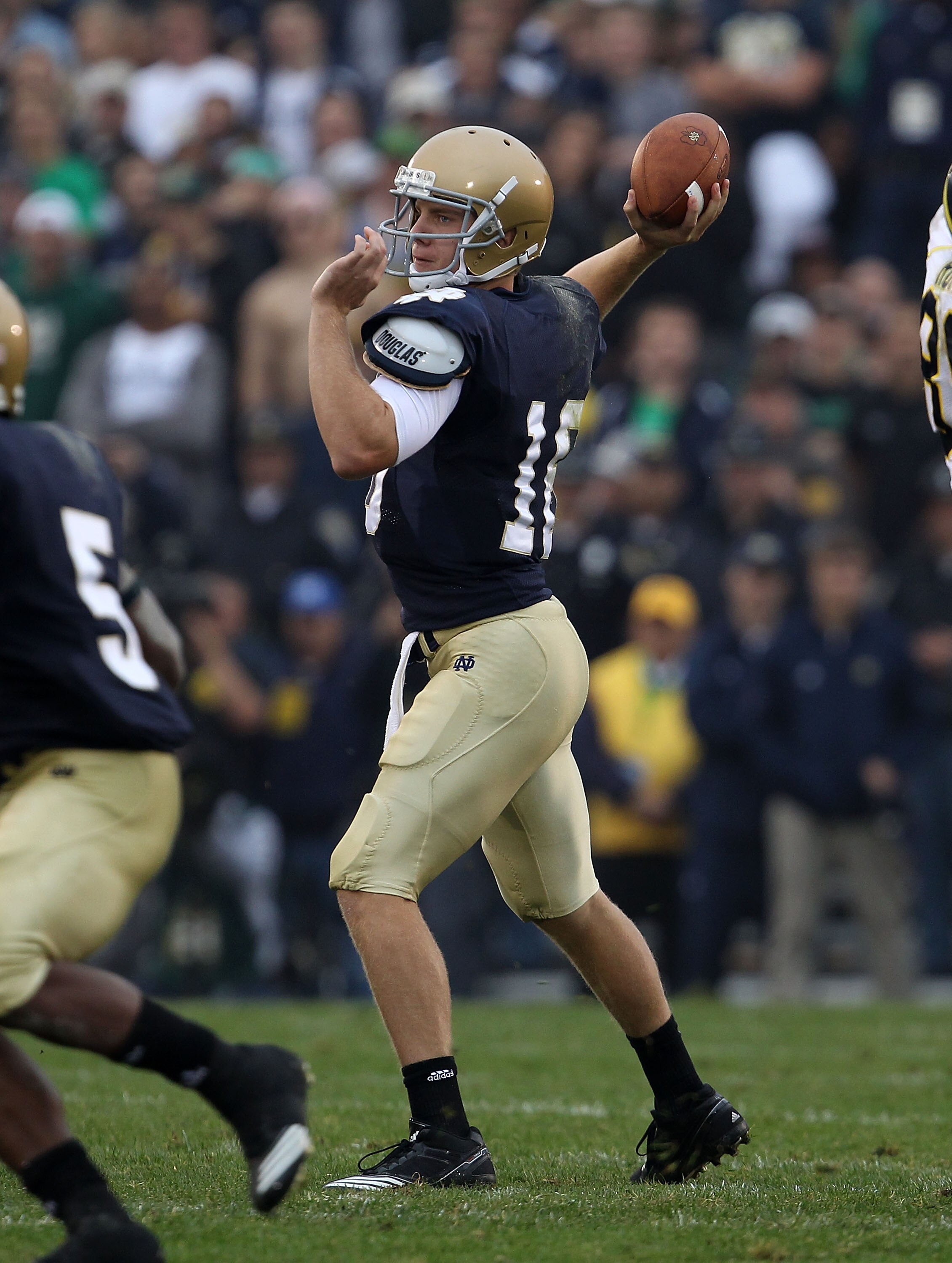 SOUTH BEND, IN - SEPTEMBER 11: Nate Montana #16 of the Notre Dame Fighting Irish throws a pass against the Michigan Wolverines at Notre Dame Stadium on September 11, 2010 in South Bend, Indiana. Michigan defeated Notre Dame 28-24. (Photo by Jonathan Danie