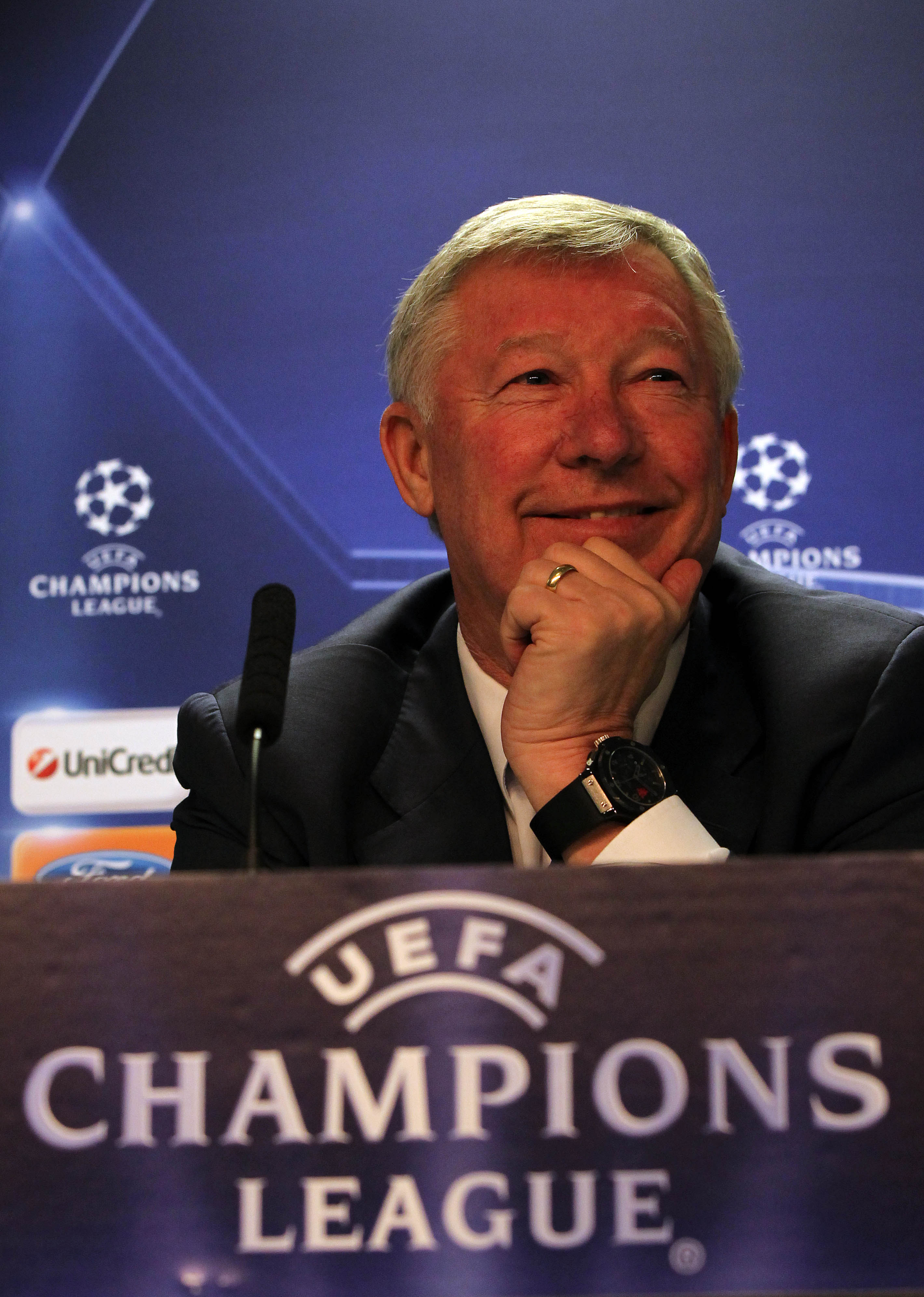 GLASGOW, SCOTLAND - NOVEMBER 23:  Sir Alex Ferguson, manager of Manchester United, attends a press conference prior to tomorrow night's UEFA Champions League Group C football match between Glasgow Rangers and Manchester United, at Ibrox Stadium on Novembe