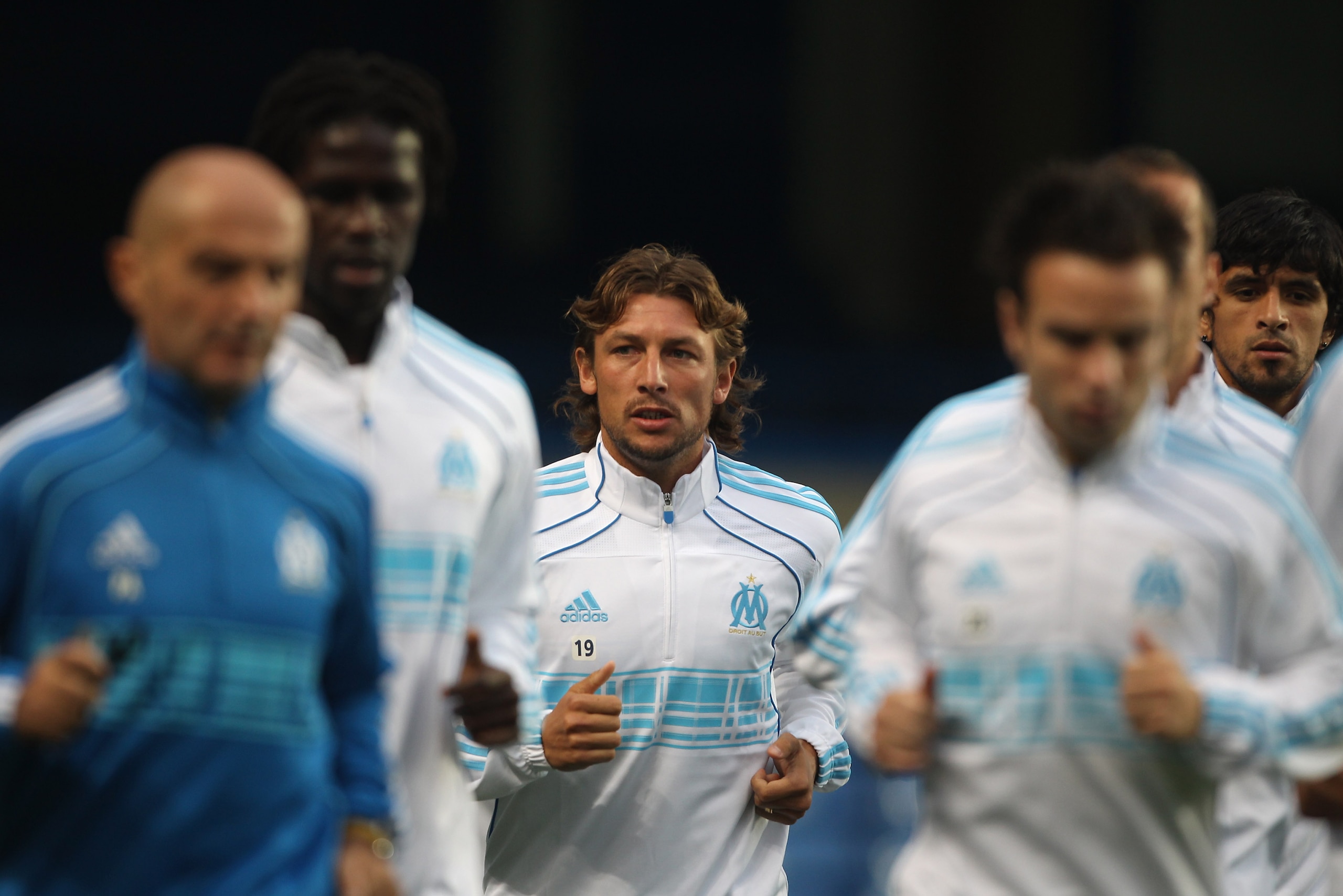 LONDON, ENGLAND - SEPTEMBER 27:  Gabriel Heinze of Marseille jogs during a training session ahead of their UEFA Champions League Group F match against Chelsea FC at Stamford Bridge on September 27, 2010 in London, England.  (Photo by Tom Shaw/Getty Images