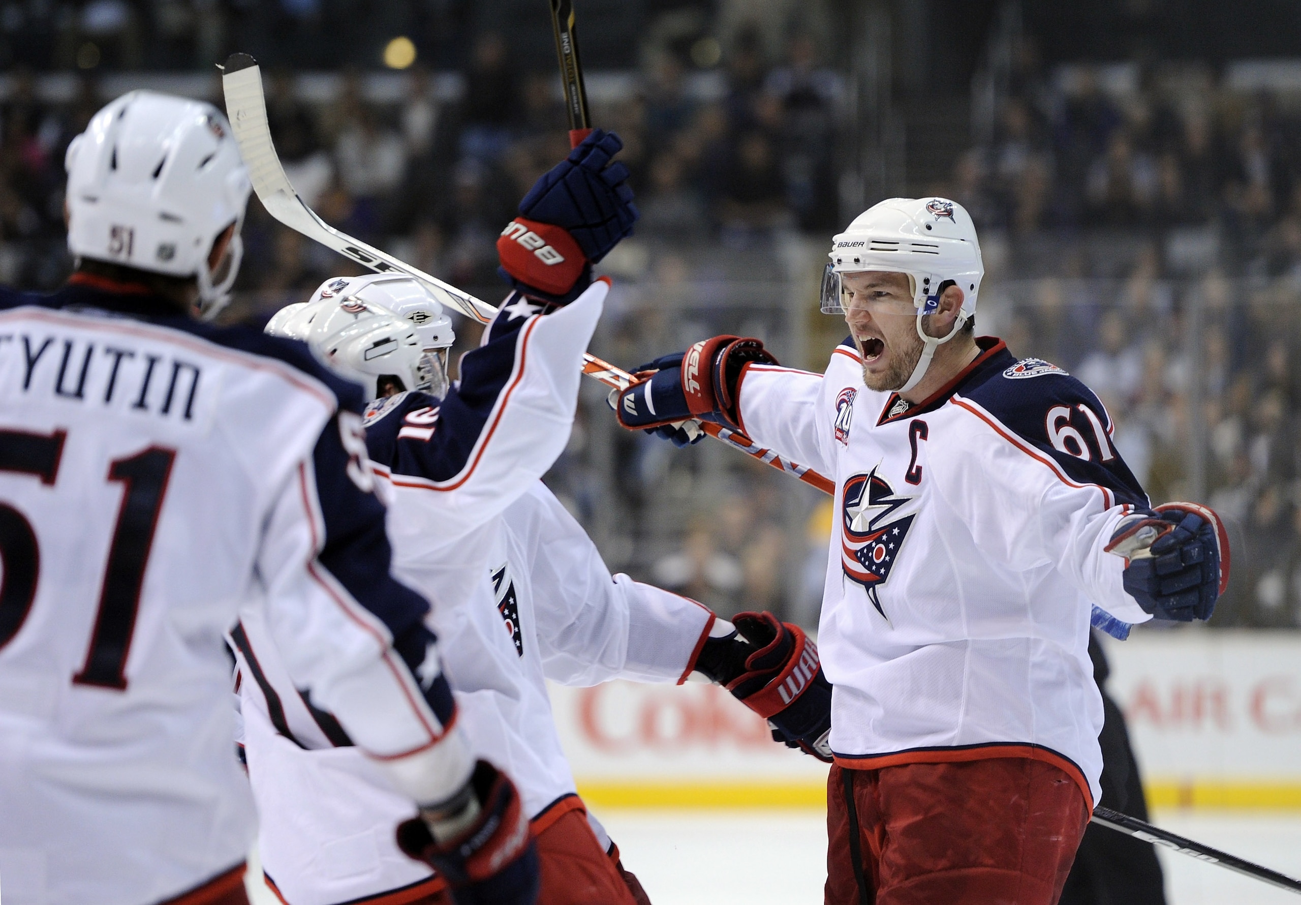 LOS ANGELES, CA - NOVEMBER 17:  Rick Nash #61 of the Columbus Blue Jackets celebrates his goal to take a 4-3 lead over the Los Angeles Kings during the third period at the Staples Center on November 17, 2010 in Los Angeles, California.  (Photo by Harry Ho