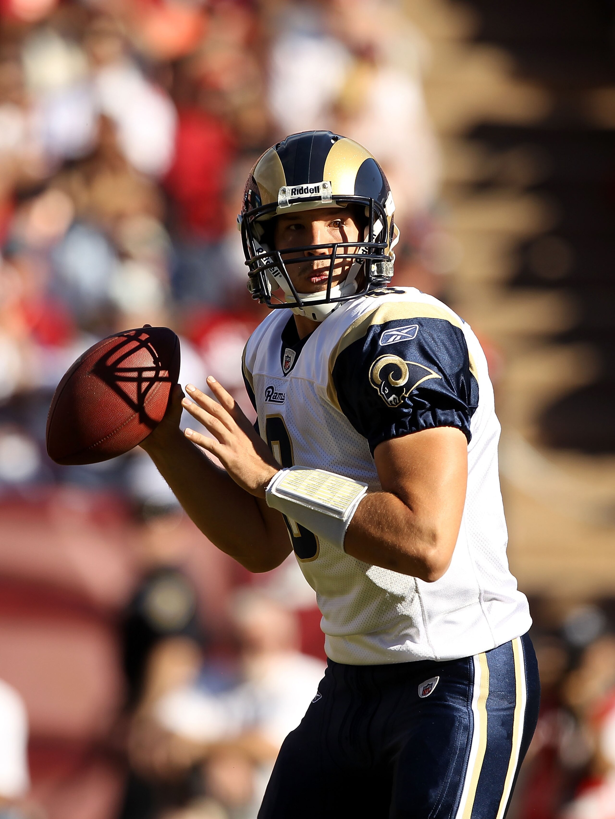 SAN FRANCISCO - NOVEMBER 14:  Sam Bradford #8  of the St. Louis Rams in action against the San Francisco 49ers at Candlestick Park on November 14, 2010 in San Francisco, California.  (Photo by Ezra Shaw/Getty Images)
