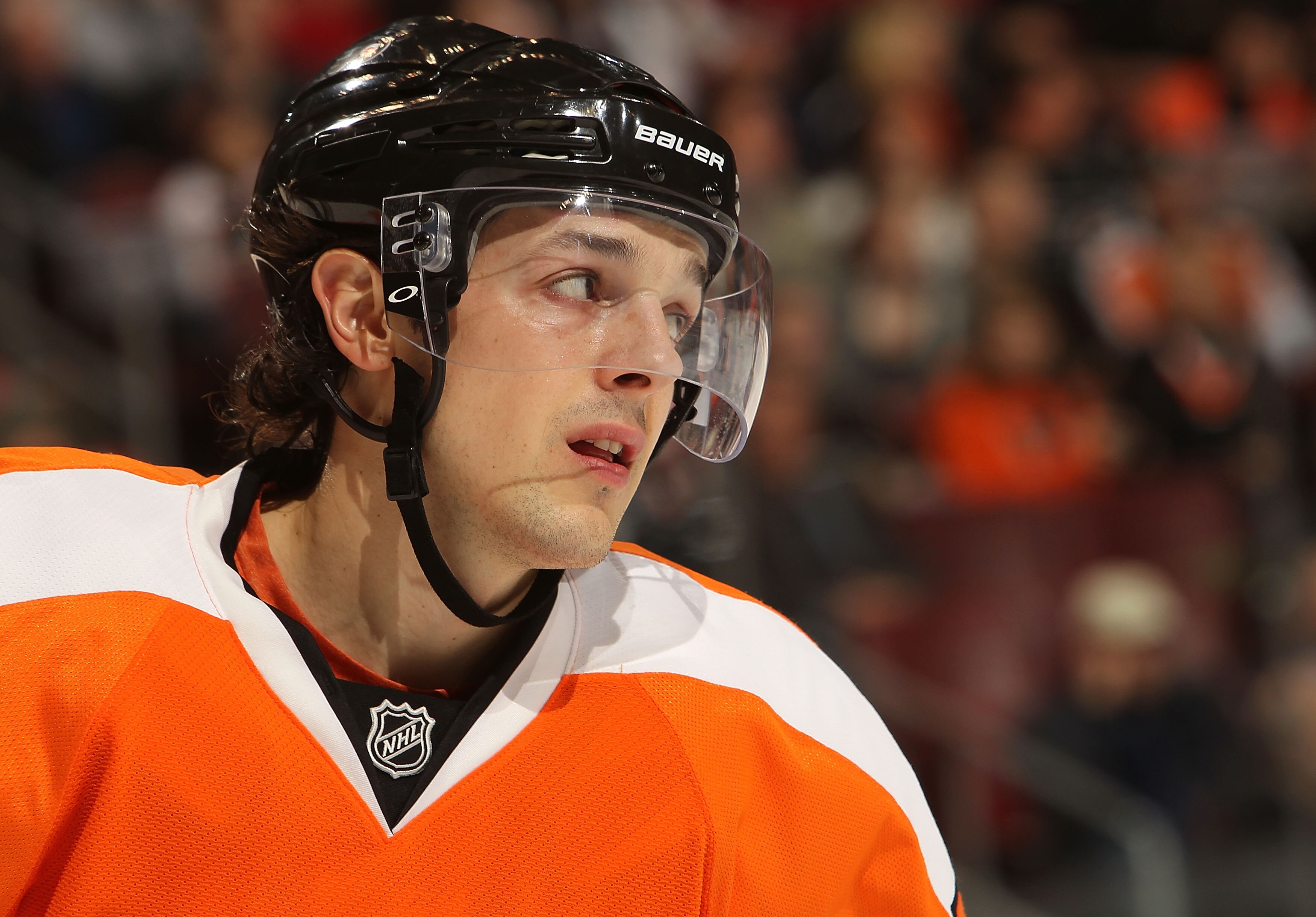 PHILADELPHIA, PA - DECEMBER 01:  Danny Briere #48 of the Philadelphia Flyers against the Boston Bruins at the Wells Fargo Center on December 1, 2010 in Philadelphia, Pennsylvania.  (Photo by Nick Laham/Getty Images)