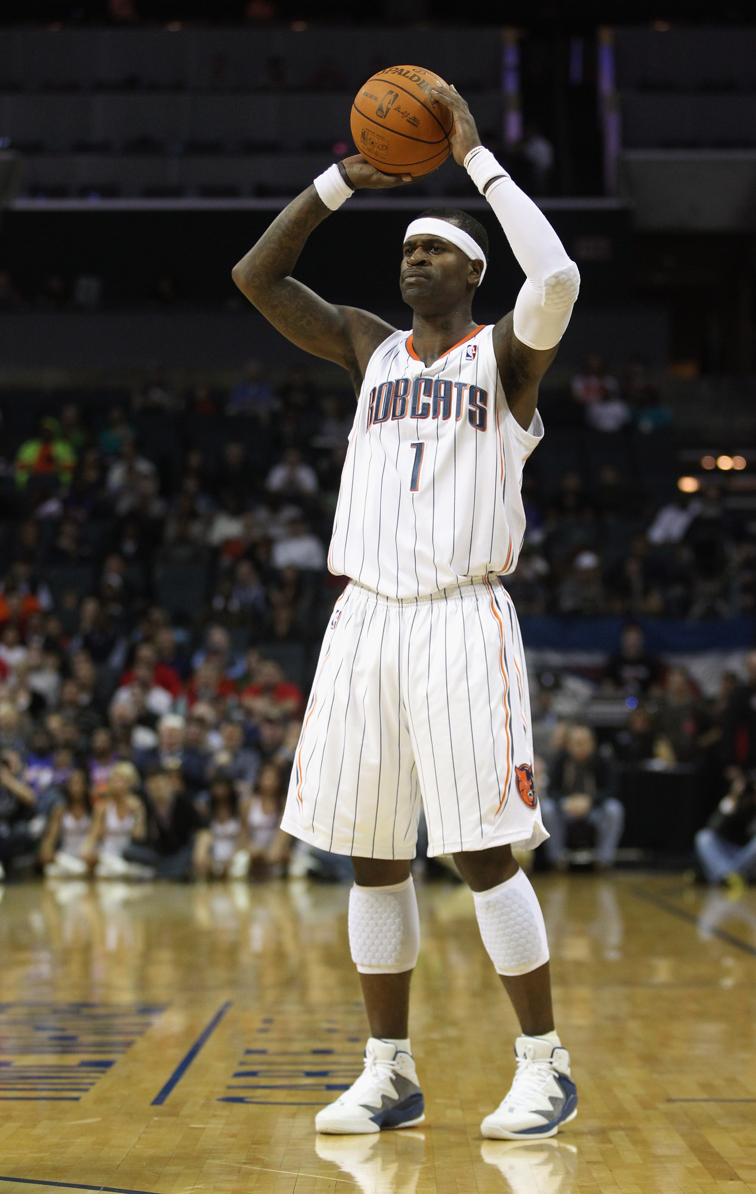 CHARLOTTE, NC - NOVEMBER 24:  Stephen Jackson #1 of the Charlotte Bobcats against the New York Knicks during their game at Time Warner Cable Arena on November 24, 2010 in Charlotte, North Carolina.  NOTE TO USER: User expressly acknowledges and agrees tha