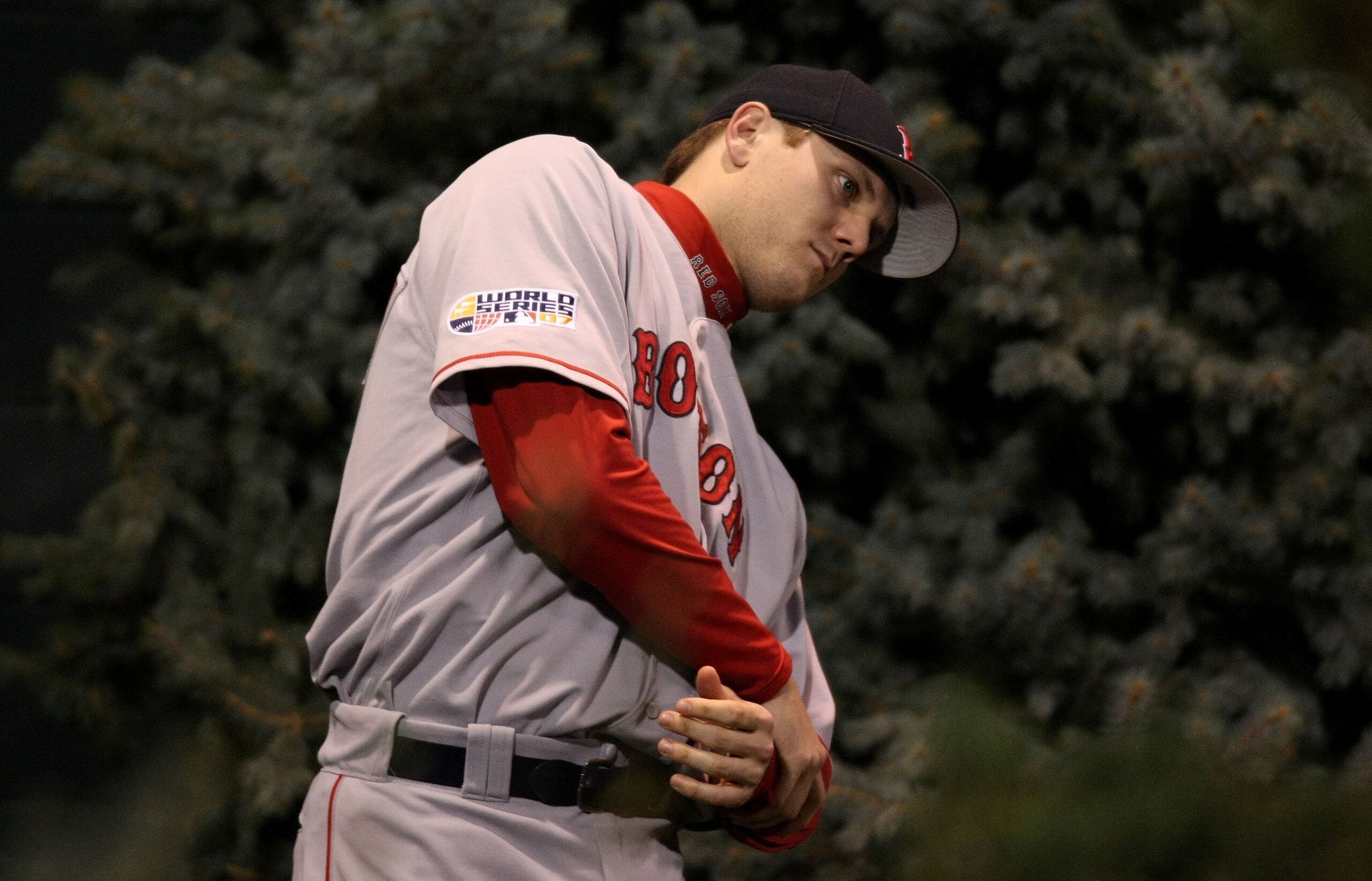 DENVER - OCTOBER 28:  Jonathan Papelbon #58 of the Boston Red Sox stretches in the bullpen against the Colorado Rockies during Game Four of the 2007 Major League Baseball World Series at Coors Field on October 28, 2007 in Denver, Colorado.  (Photo by Step