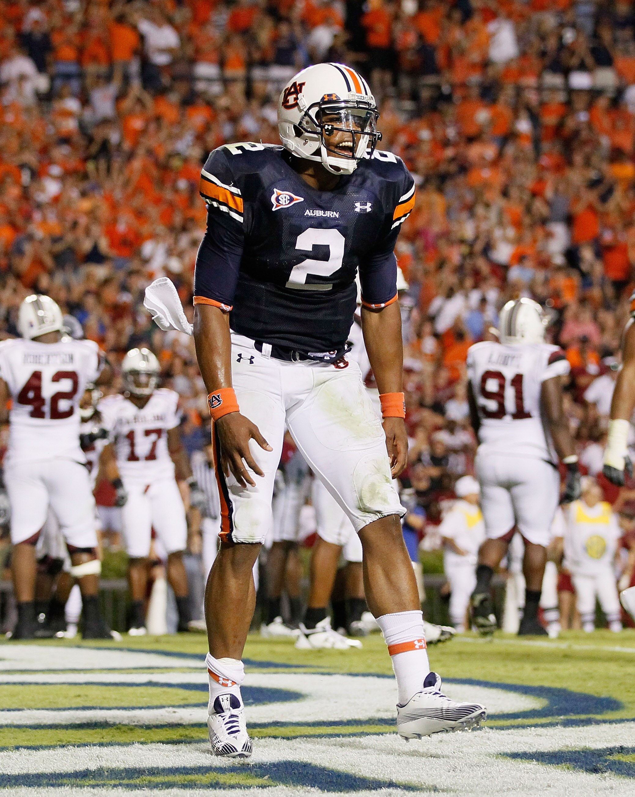 AUBURN, AL - SEPTEMBER 25:  Quarterback Cameron Newton #2 of the Auburn Tigers against the South Carolina Gamecocks at Jordan-Hare Stadium on September 25, 2010 in Auburn, Alabama.  (Photo by Kevin C. Cox/Getty Images)
