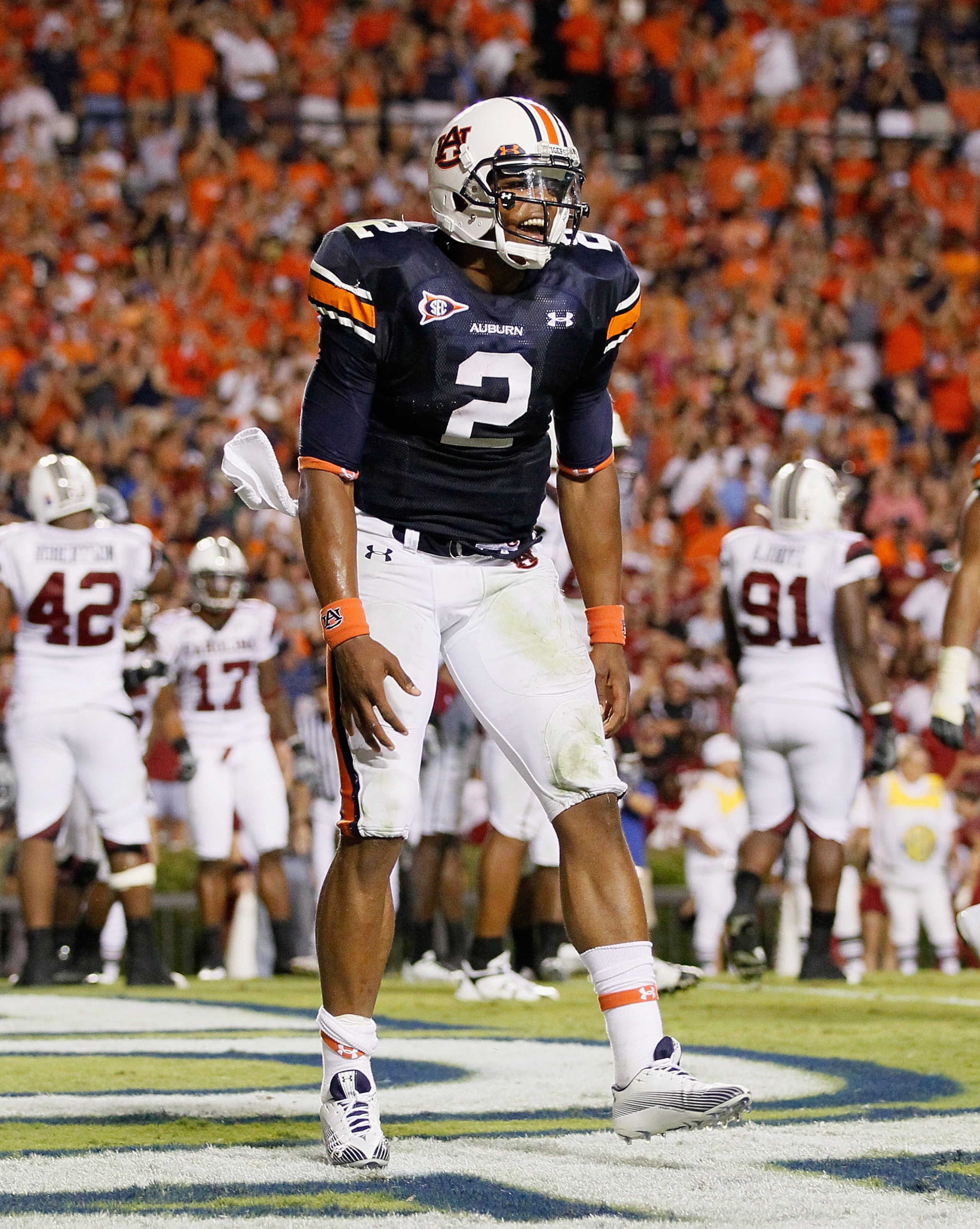 AUBURN, AL - SEPTEMBER 25:  Quarterback Cameron Newton #2 of the Auburn Tigers against the South Carolina Gamecocks at Jordan-Hare Stadium on September 25, 2010 in Auburn, Alabama.  (Photo by Kevin C. Cox/Getty Images)
