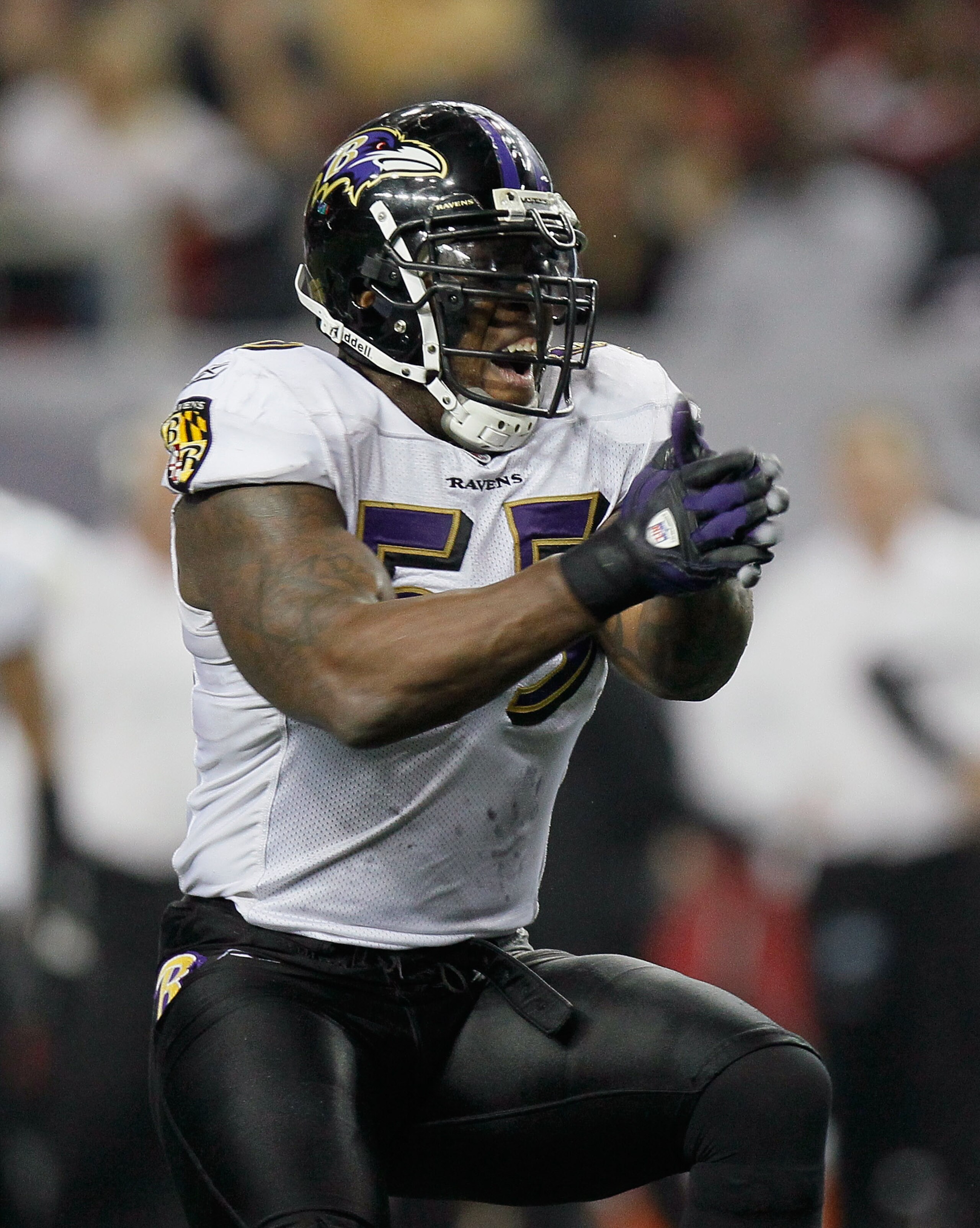 ATLANTA - NOVEMBER 11: Terrell Suggs #55 of the Baltimore Ravens against the Atlanta Falcons at Georgia Dome on November 11, 2010 in Atlanta, Georgia. (Photo by Kevin C. Cox/Getty Images) ATLANTA - NOVEMBER 11: Terrell Suggs #55 of the Baltimore Ravens against the Atlanta Falcons at Georgia Dome on November 11, 2010 in Atlanta, Georgia. (Photo by Kevin C. Cox/Getty Images)