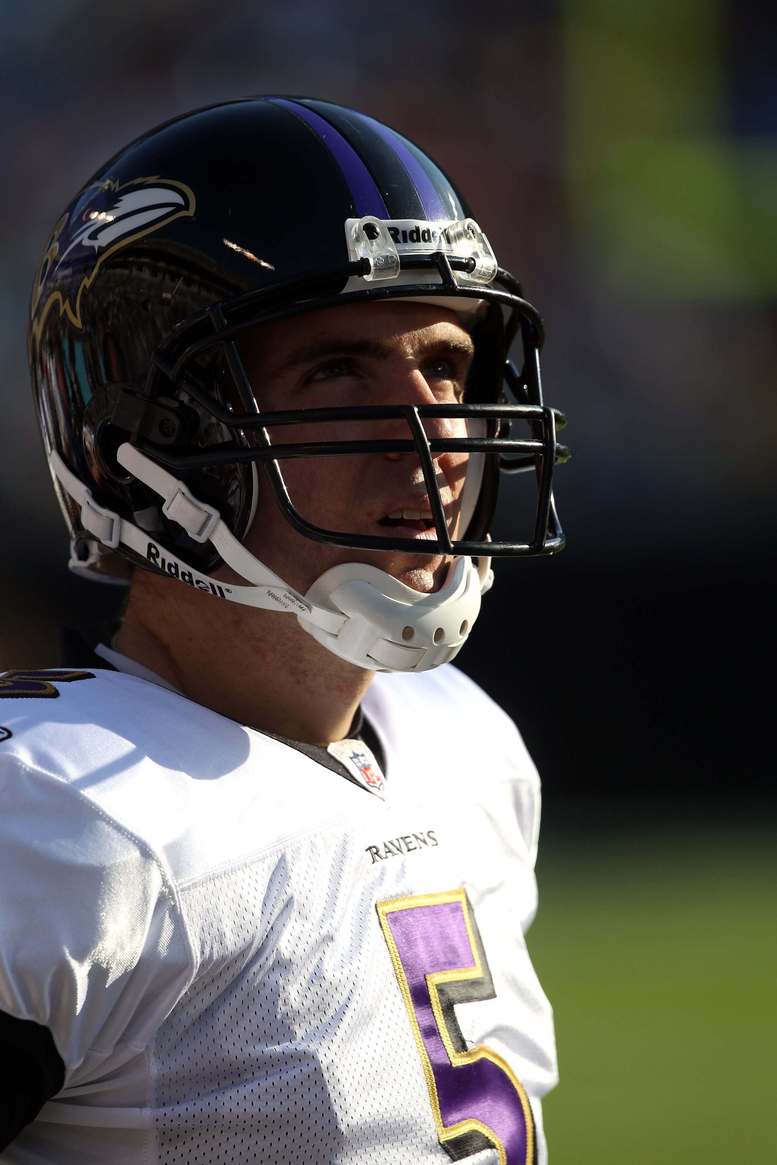 CHARLOTTE, NC - NOVEMBER 21:  Joe Flacco #5 of the Baltimore Ravens against the Carolina Panthers at Bank of America Stadium on November 21, 2010 in Charlotte, North Carolina.  (Photo by Streeter Lecka/Getty Images)