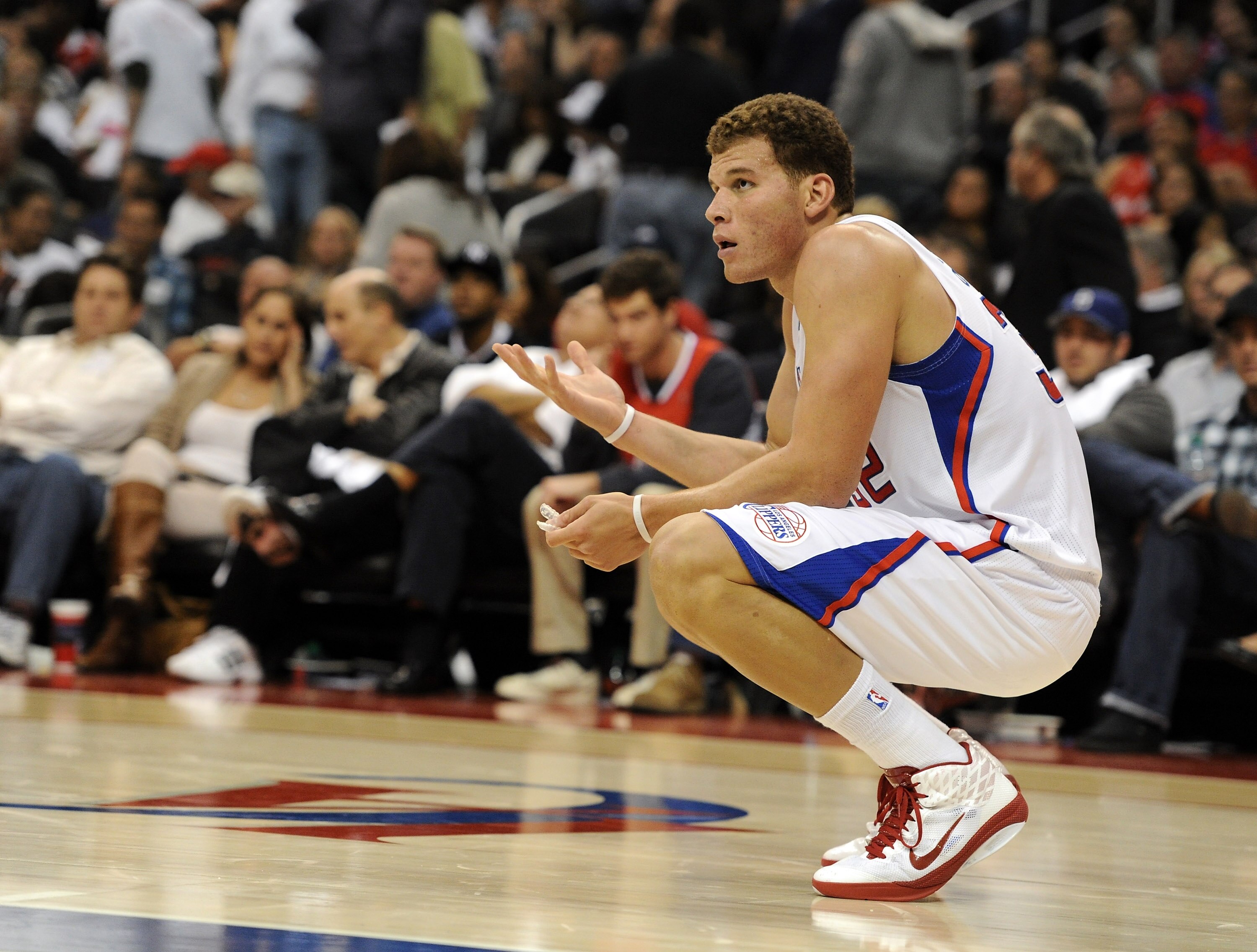LOS ANGELES, CA - OCTOBER 27:  Blake Griffin #35 of the Los Angeles Clippers reacts during a 98-88 loss to the Portland Trail Blazers at Staples Center on October 27, 2010 in Los Angeles, California. NOTE TO USER: User expressly acknowledges and agrees th