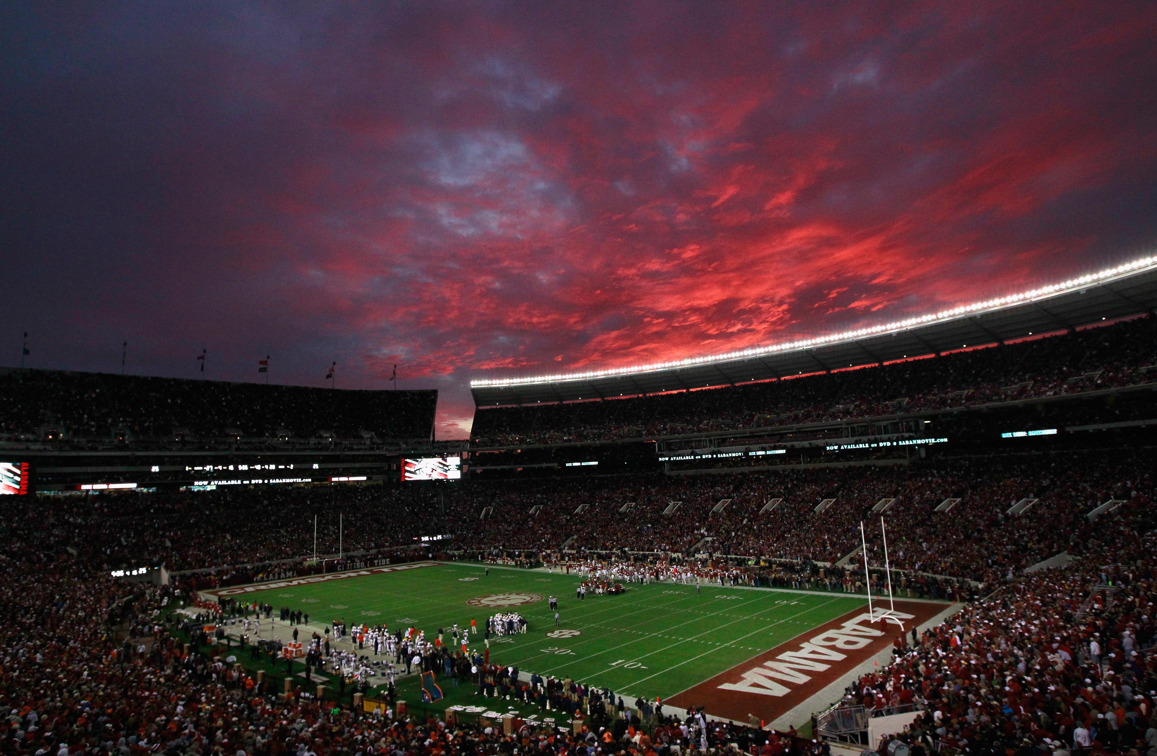 TUSCALOOSA, AL - NOVEMBER 26:  A general view of the sunset at Bryant-Denny Stadium during the game between the Auburn Tigers and the Alabama Crimson Tide on November 26, 2010 in Tuscaloosa, Alabama.  (Photo by Kevin C. Cox/Getty Images)
