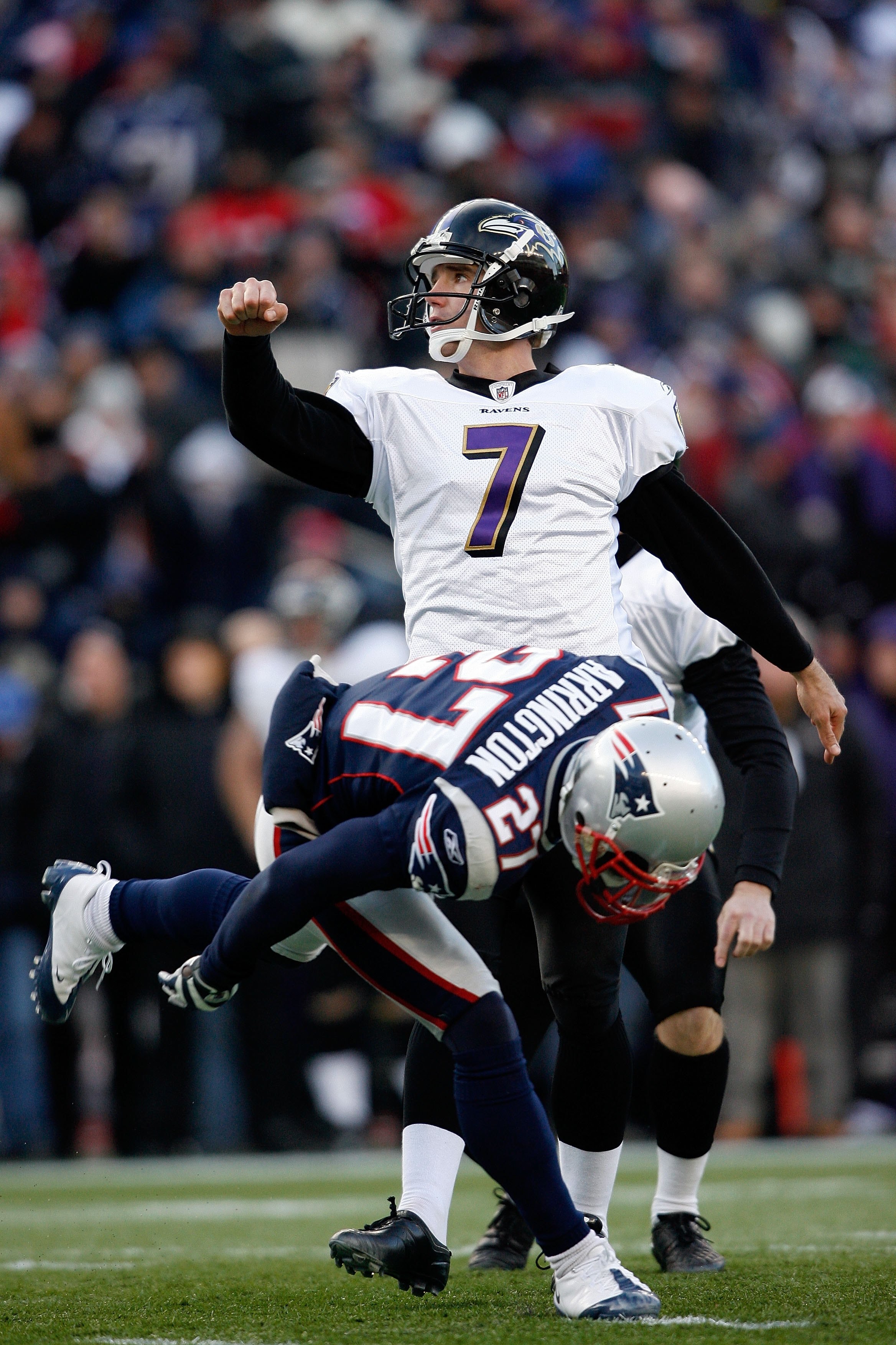FOXBORO, MA - JANUARY 10:  Billy Cundiff #7 of the Baltimore Ravens watches the flight of his kick attempt against the New England Patriots during the 2010 AFC wild-card playoff game at Gillette Stadium on January 10, 2010 in Foxboro, Massachusetts.  (Pho