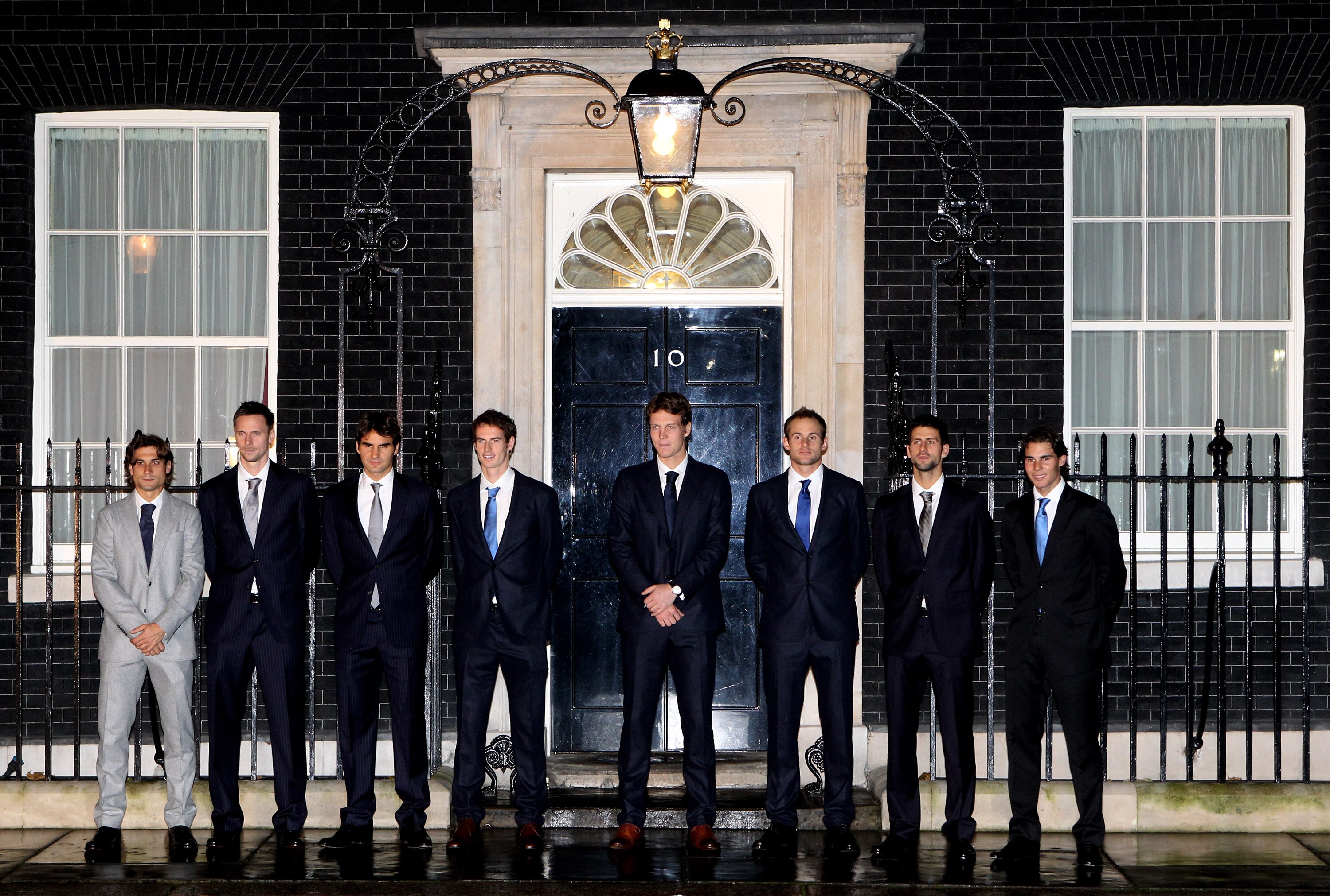 LONDON, ENGLAND - NOVEMBER 18:  ATP Tour Final tennis players (L-R) David Ferrer of Spain, Robin Soderling of Sweden, Roger Federer of Switzerland , Andy Murray of Scotland, Tomas Berdych of Czech Republic, Andy Roddick of USA, Novak Djokovic of Serbia an