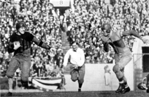 Pooley? Why don't we have nicknames like that anymore. And again, I say; bring back the striped jerseys!