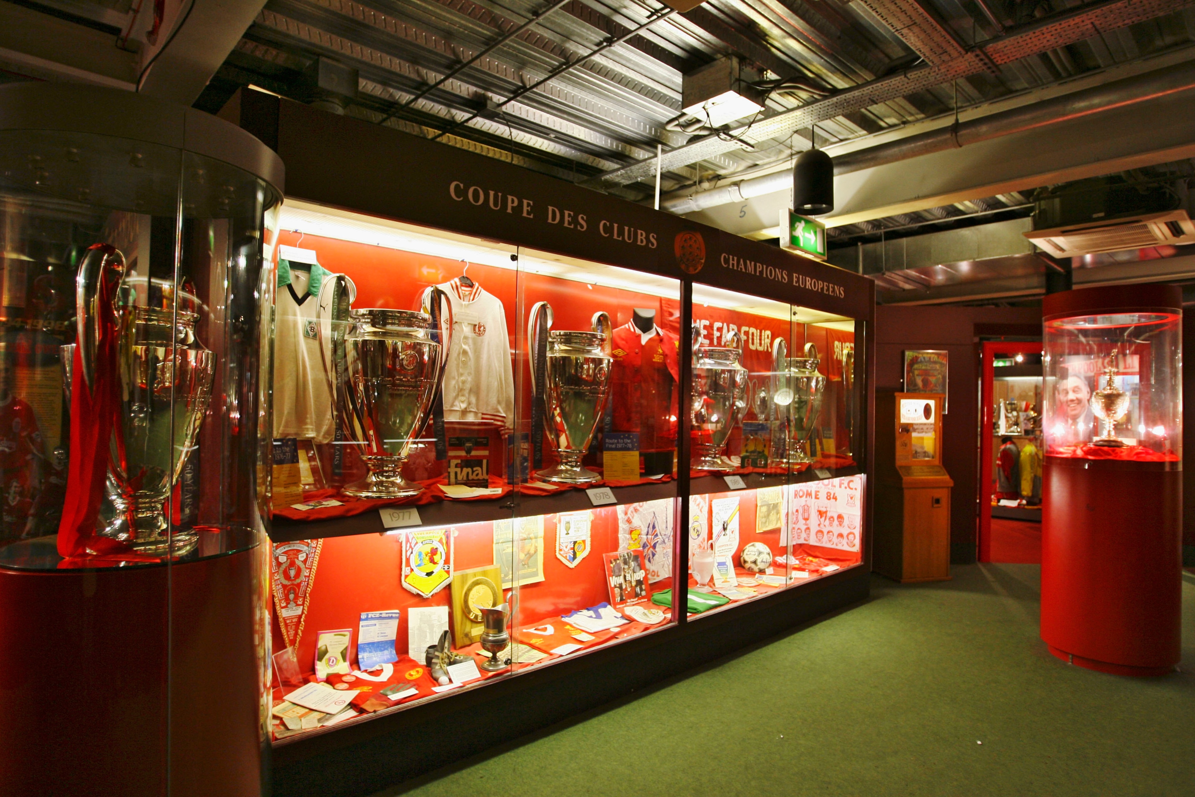 LIVERPOOL, ENGLAND - FEBRUARY 14:  The trophy cabinet at Anfield home of Liverpool Football Club on February 14, 2007 in Liverpool, England. (Photo by Clive Brunskill/Getty Images)