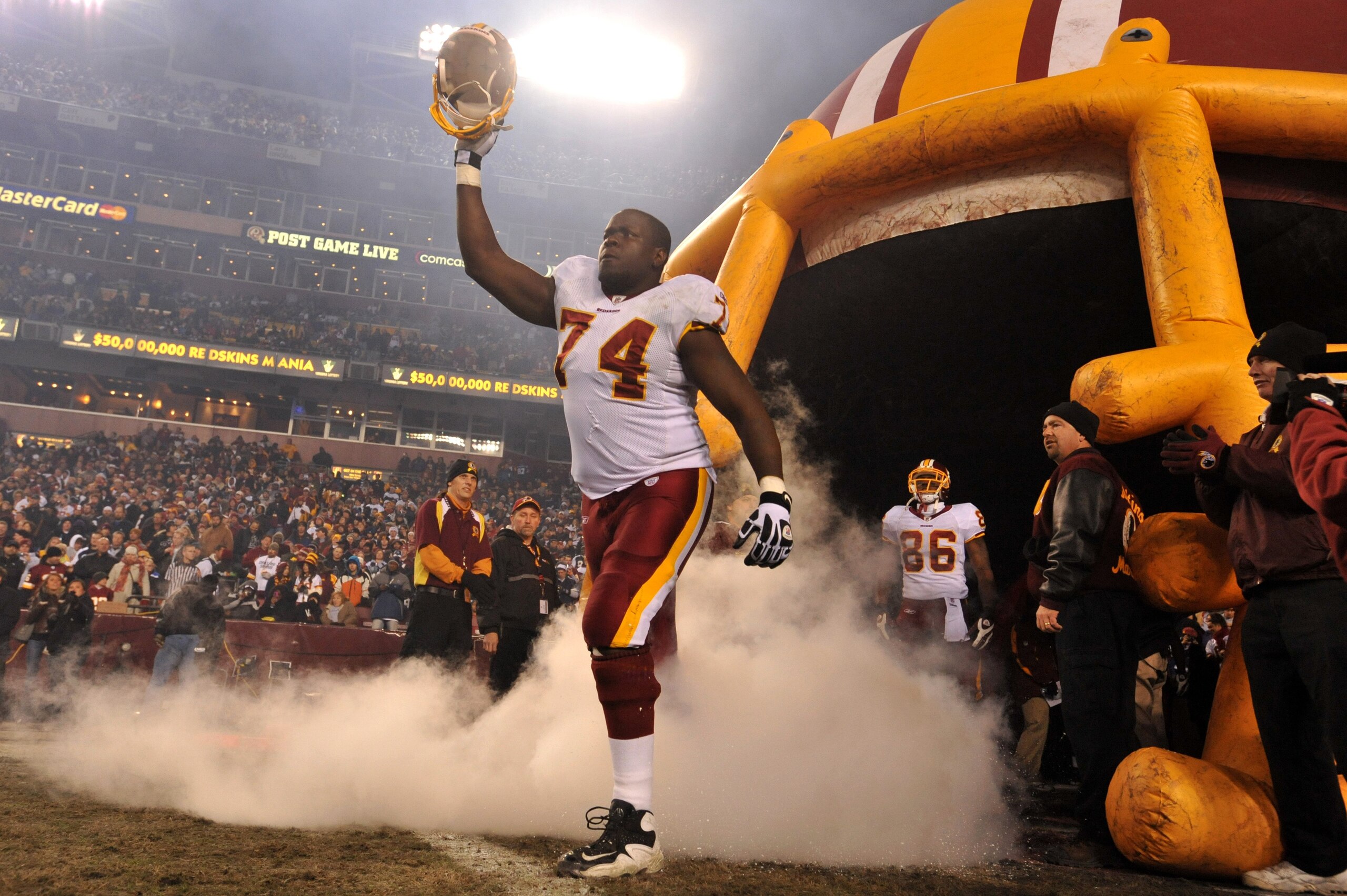 LANDOVER, MD - DECEMBER 27:  Stephon Heyer #74 of the Washington Redskins is introduced before the game against the Dallas Cowboys at FedExField on December 27, 2009 in Landover, Maryland. The Cowboys defeated the Redskins 17-0. (Photo by Larry French/Get