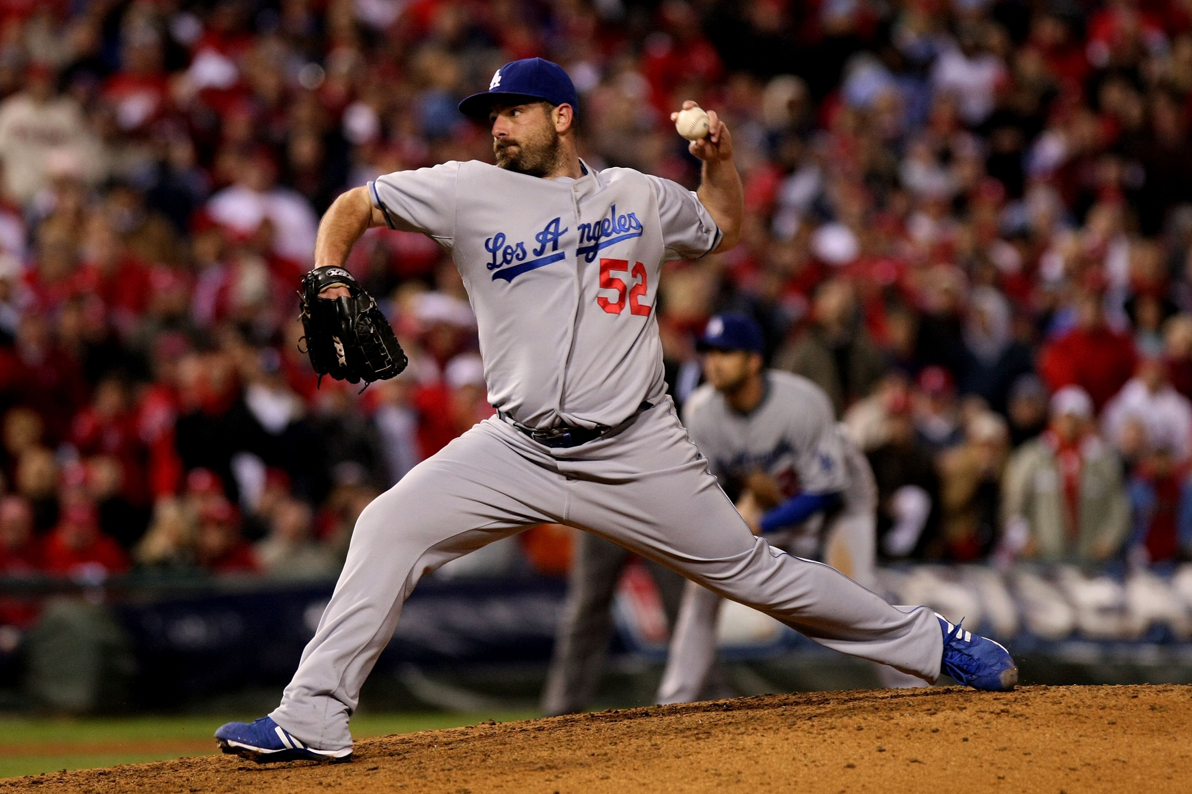 PHILADELPHIA - OCTOBER 19:  George Sherrill #52 of the Los Angeles Dodgers throws a pitch against of the Philadelphia Phillies in Game Four of the NLCS during the 2009 MLB Playoffs at Citizens Bank Park on October 19, 2009 in Philadelphia, Pennsylvania.