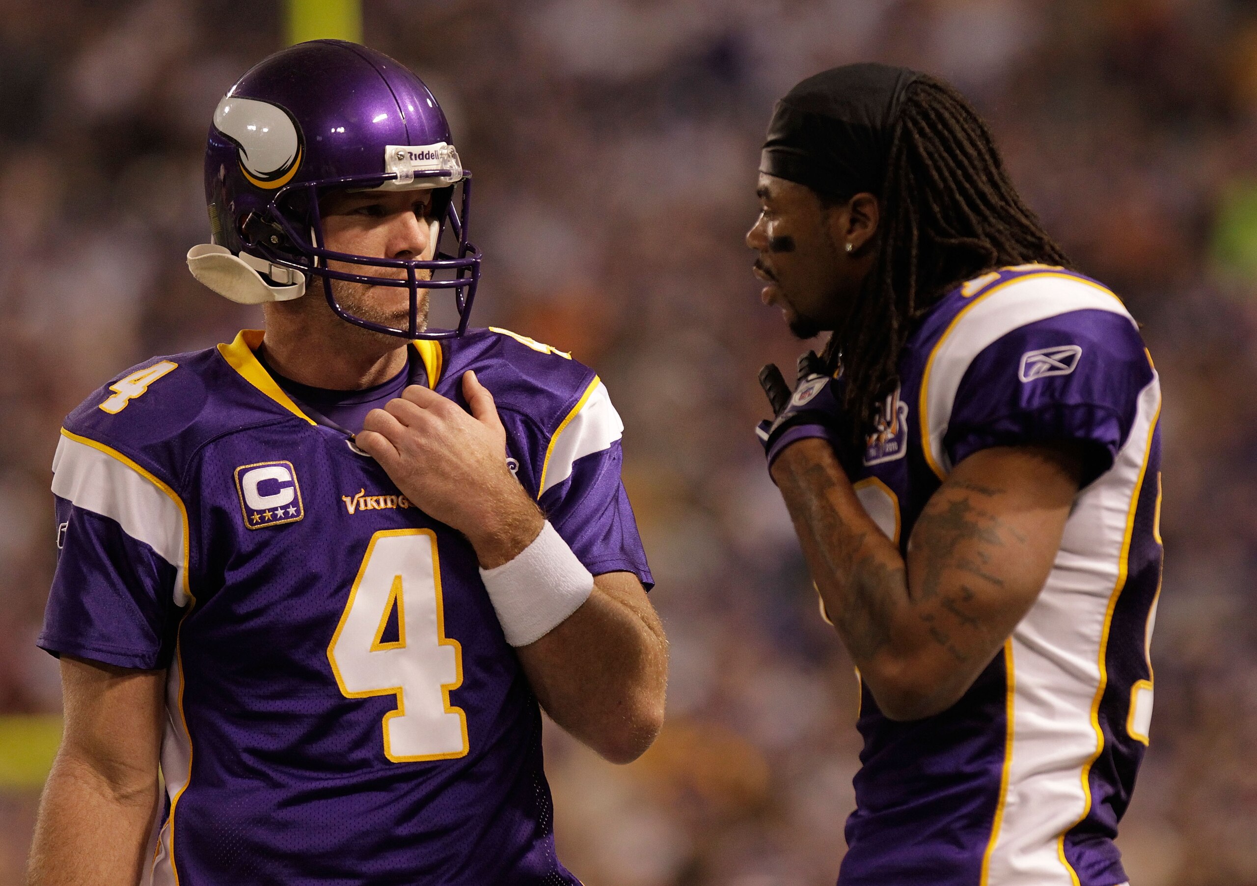 MINNEAPOLIS, MN - DECEMBER 05:  Brett Favre #4 of the Minnesota Vikings talks with Sidney Rice #18 on the sideline during the game against the Buffalo Bills at the Mall of America Field at the Hubert H. Humphrey Metrodome on December 5, 2010 in Minneapoli
