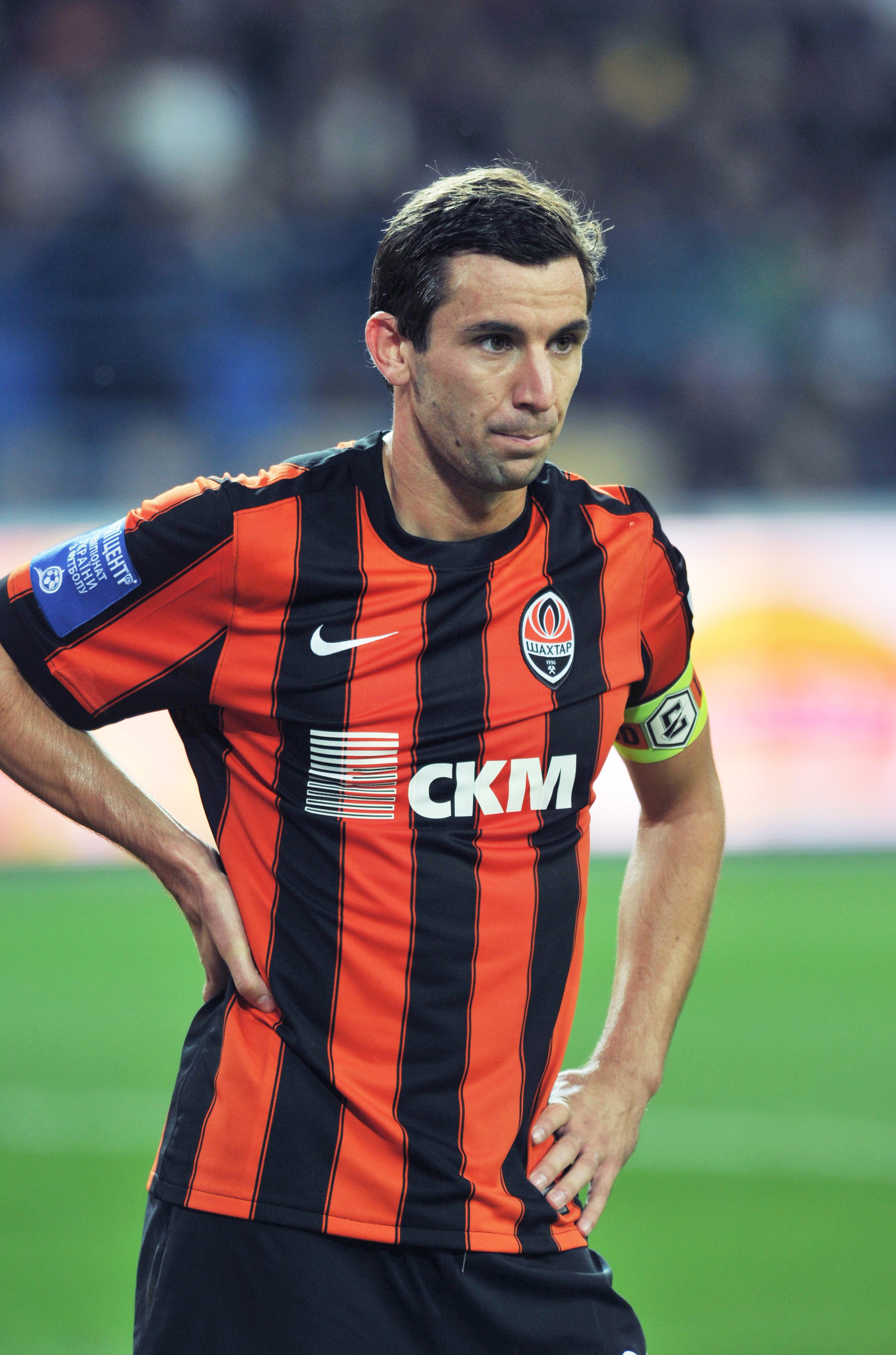 KHARKIV, UKRAINE - SEPTEMBER 25:  Darijo Srna of Shakhtar Donetsk in action during the Russian Premier League match between Metalist Kharkiv and Shakhtar Donetsk at the Metalist Stadium  on September 25, 2010 in Kharkiv, Ukraine.   (Photo by EuroFootball/