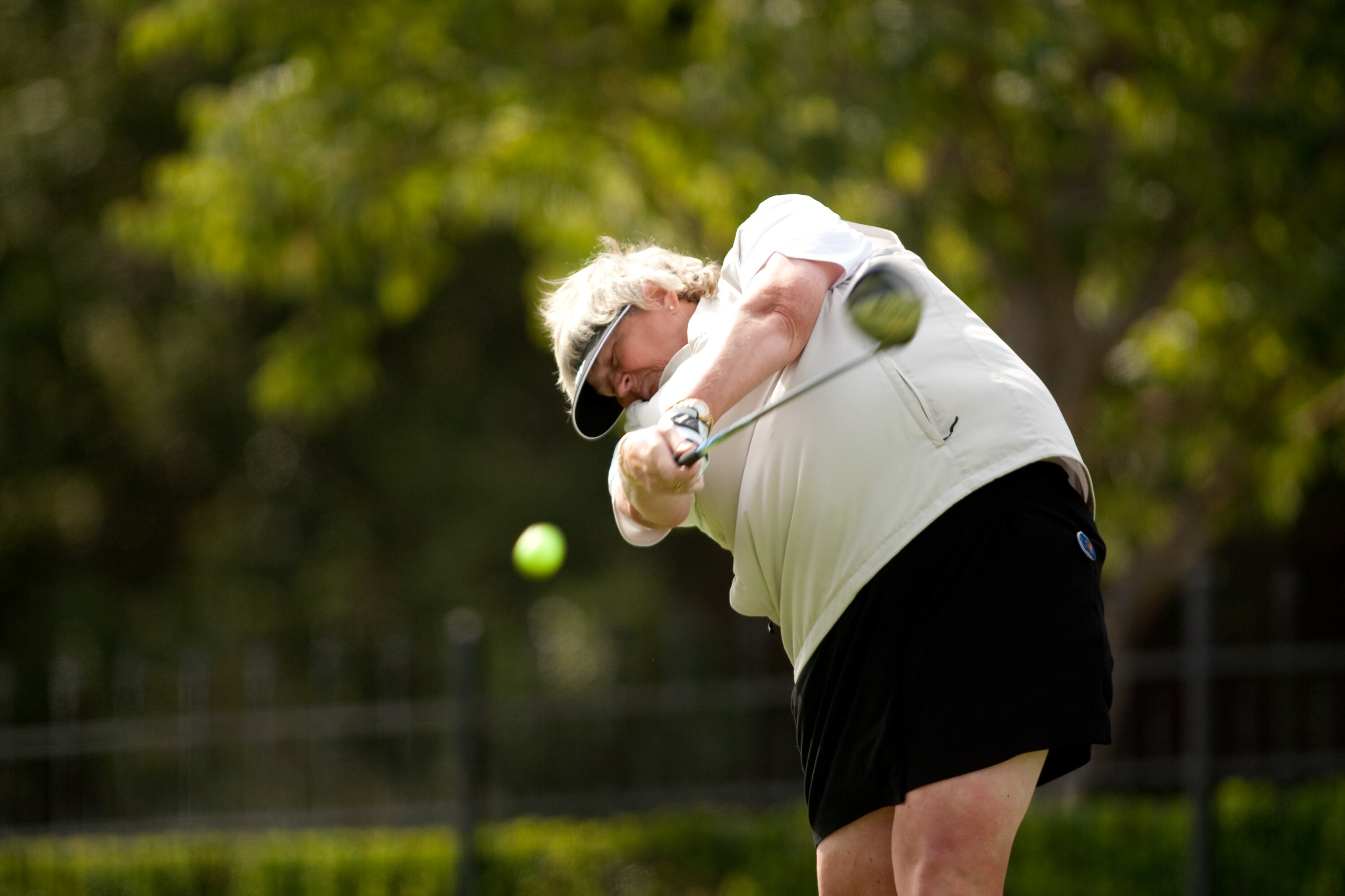 DANVILLE, CA - OCTOBER 16: Laura Davies of England follows through on a tee shot during the third round of the CVS/Pharmacy LPGA Challenge at Blackhawk Country Club on October 16, 2010 in Danville, California. (Photo by Darren Carroll/Getty Images)