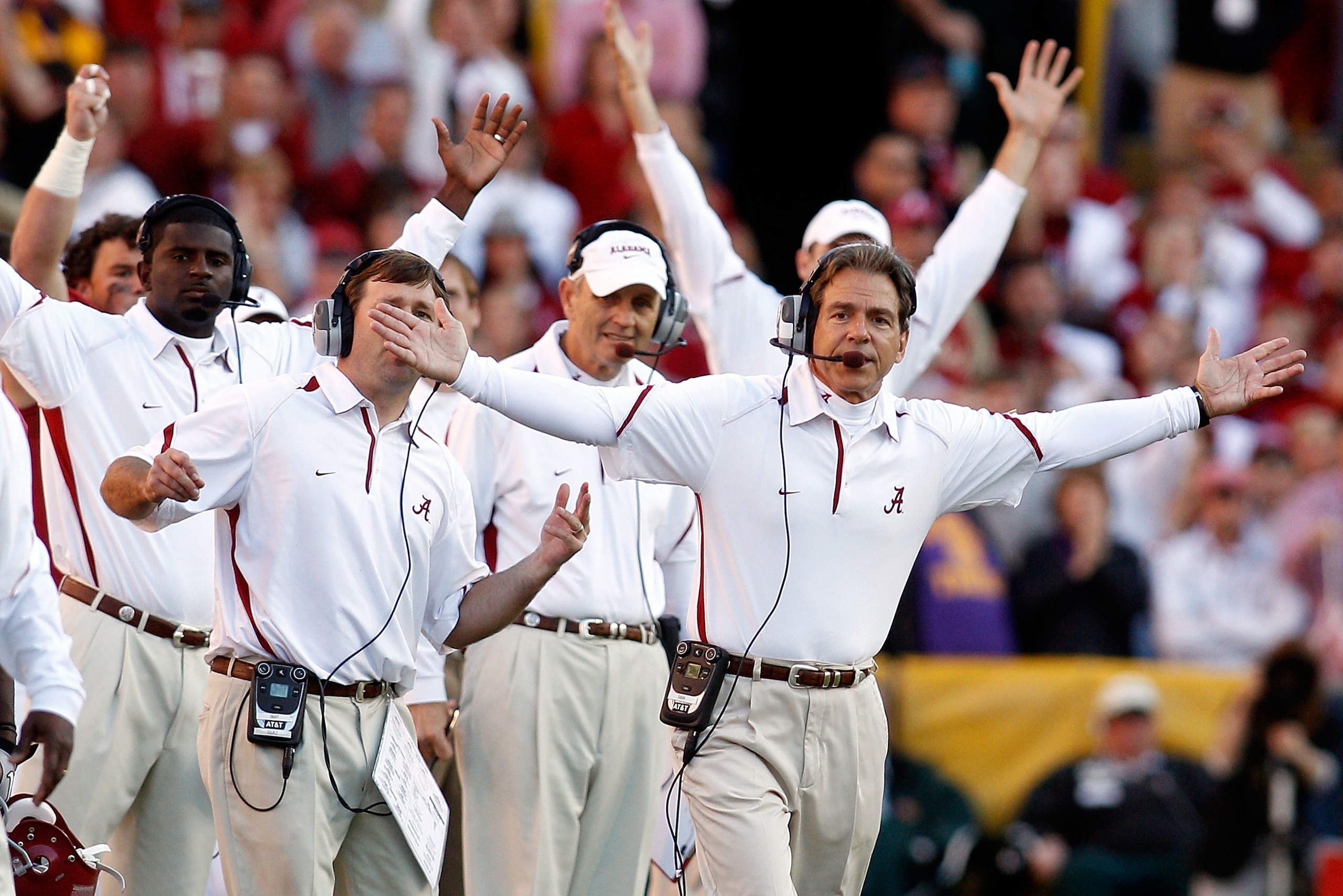 BATON ROUGE, LA - NOVEMBER 06:  Head coach Nick Saban of the Alabama Crimson Tide reacts to a play during the game against the Louisiana State University Tigers at Tiger Stadium on November 6, 2010 in Baton Rouge, Louisiana. The Tigers defeated the Crimso