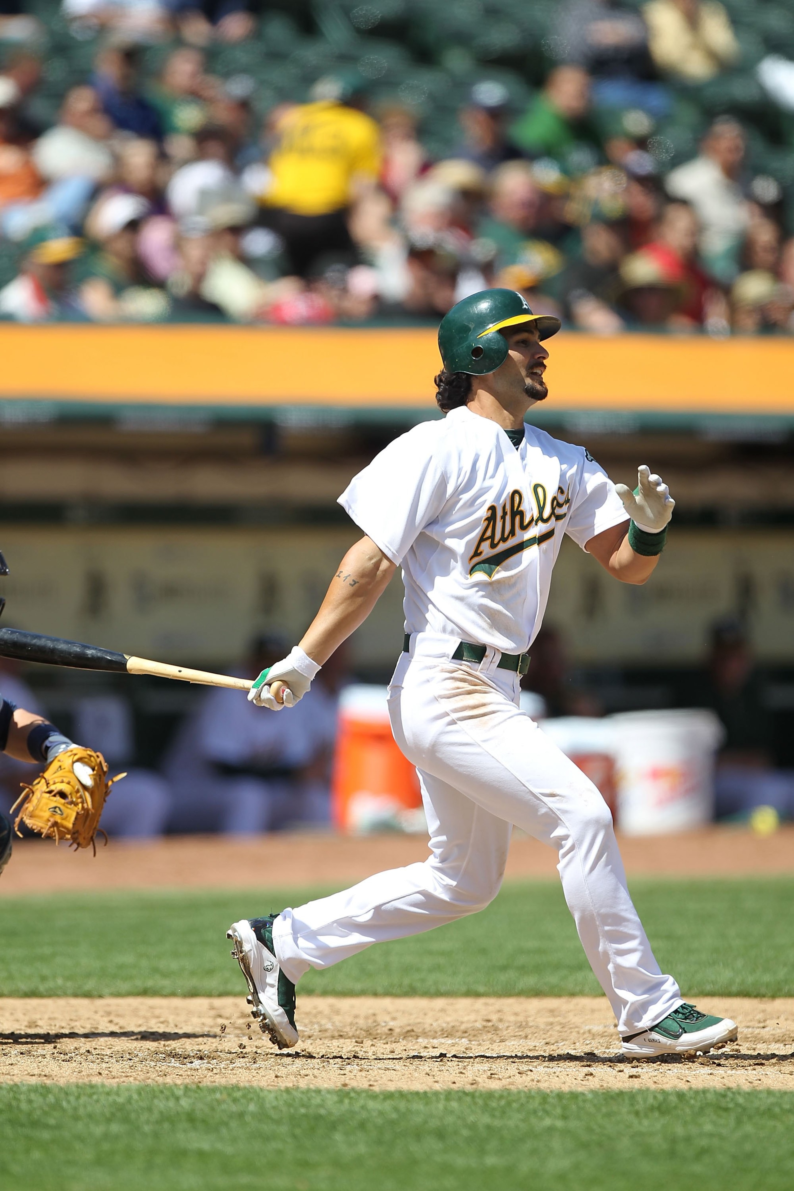 OAKLAND, CA - APRIL 08:  Eric Chavez #3 of the Oakland Athletics bats against the Seattle Mariners during an MLB game at the Oakland-Alameda County Coliseum on April 8, 2010 in Oakland, California.  (Photo by Jed Jacobsohn/Getty Images)