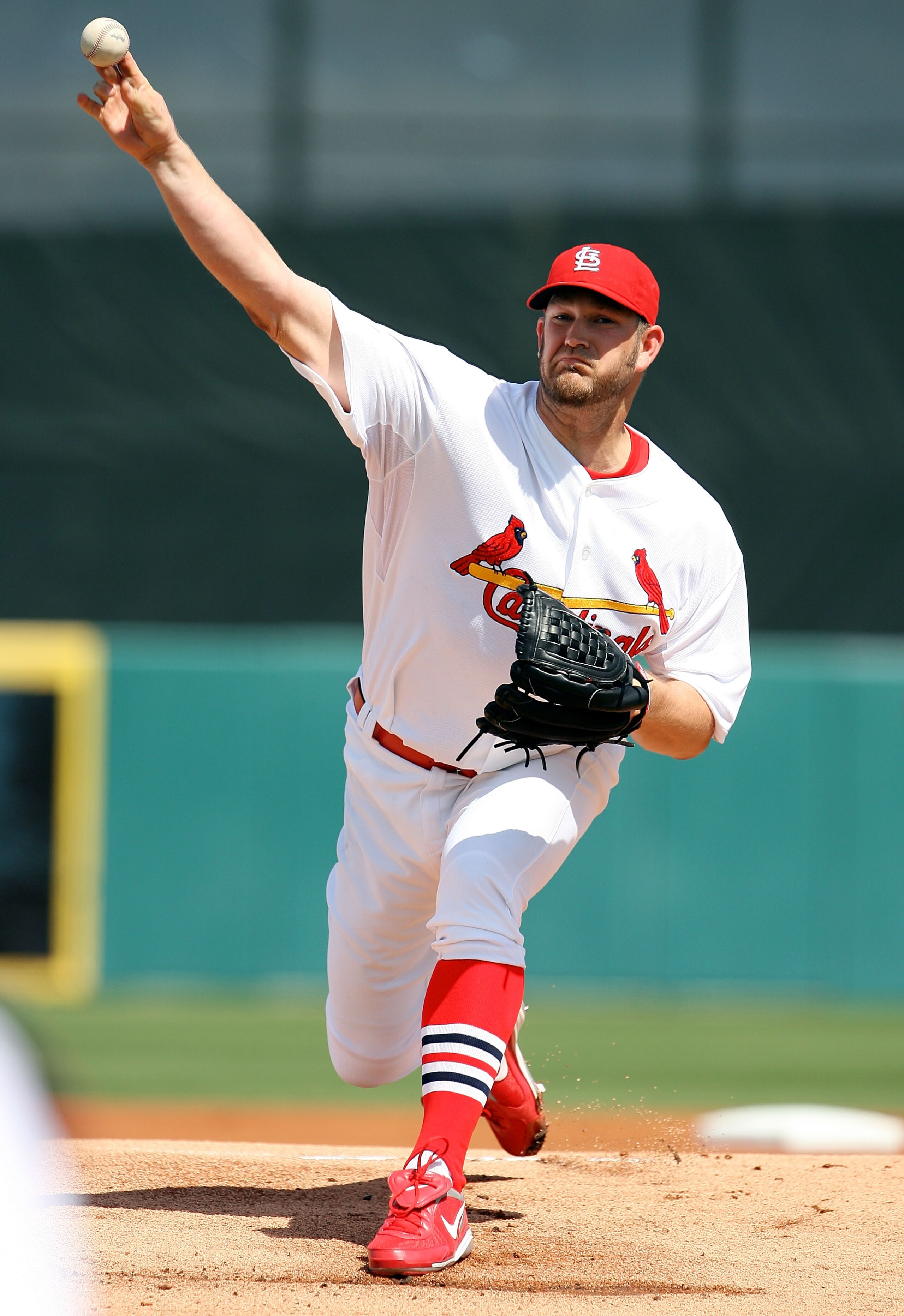 JUPITER, FL - MARCH 10:  Starting pitcher Brad Penny #33 of the St Louis Cardinals pitches against the Washington Nationals at Roger Dean Stadium on March 10, 2010 in Jupiter, Florida.  (Photo by Doug Benc/Getty Images)