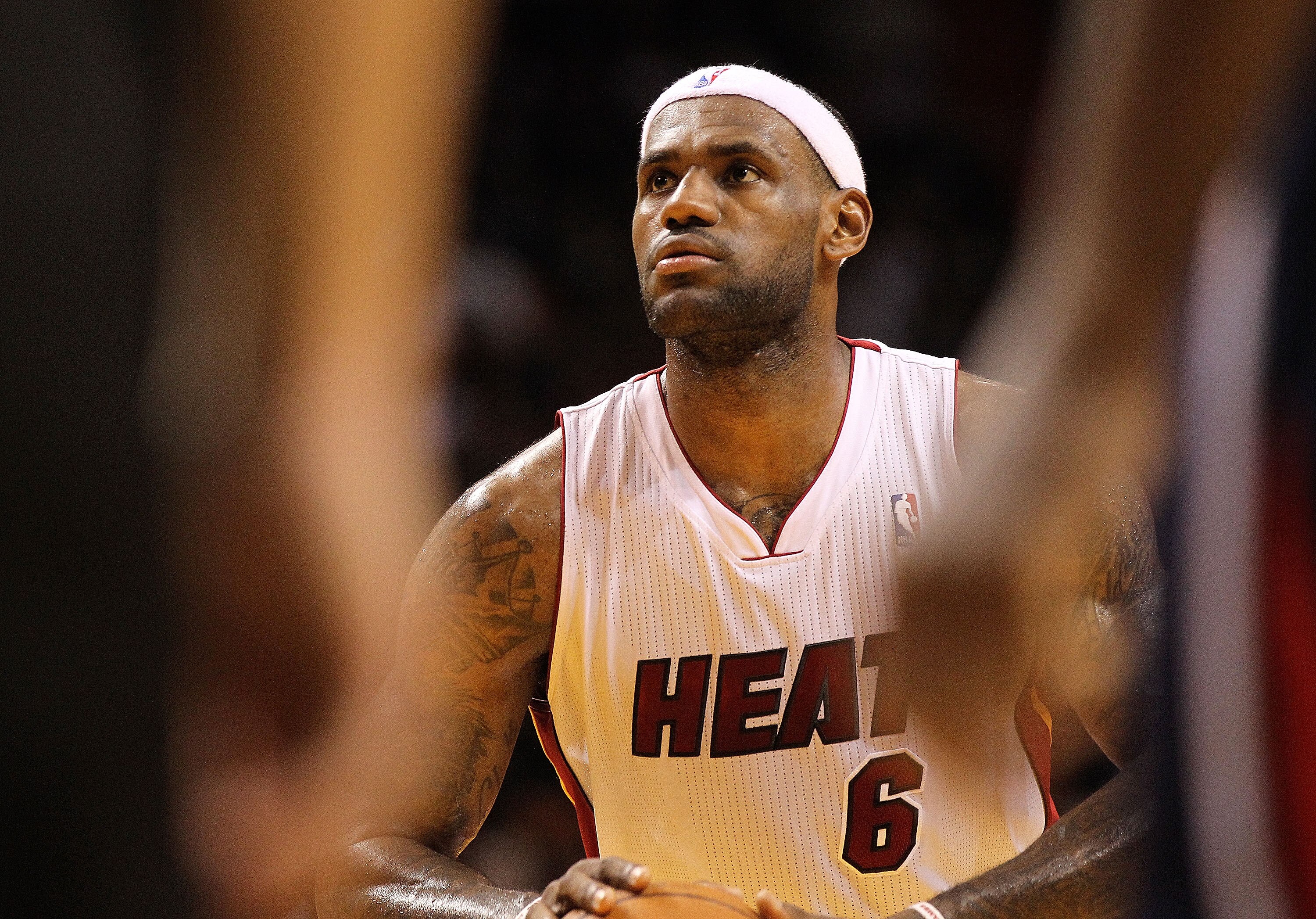 MIAMI, FL - DECEMBER 04:  LeBron James #6 of the Miami Heat shoots a free throw during a game against the Atlanta Hawks at American Airlines Arena on December 4, 2010 in Miami, Florida. NOTE TO USER: User expressly acknowledges and agrees that, by downloa