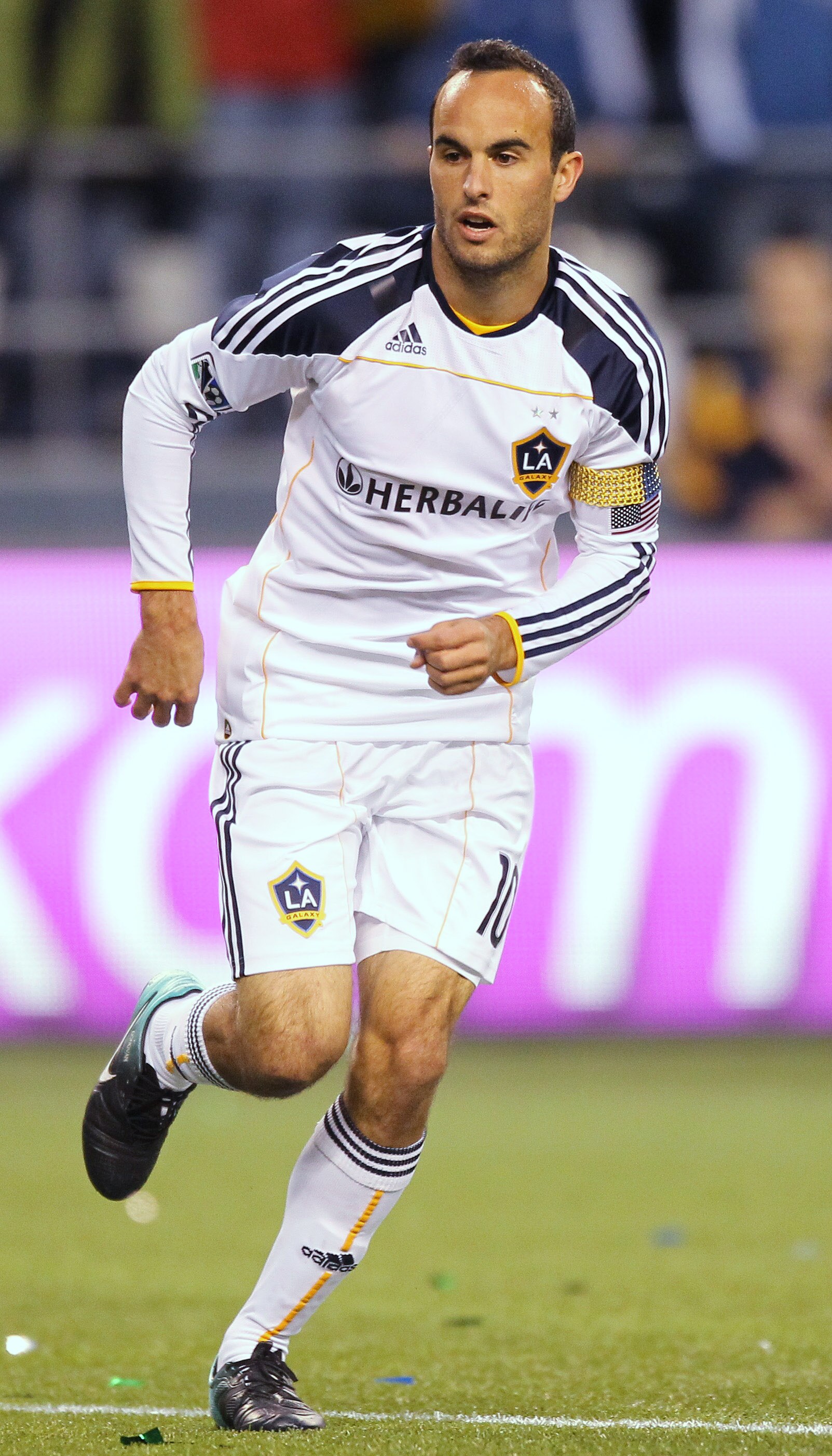 SEATTLE, WA - OCTOBER 31:  Landon Donovan #10 of the Los Angeles Galaxy follows the play against the Seattle Sounders FC during the 1st leg playoff game at Qwest Field on October 31, 2010 in Seattle, Washington. (Photo by Otto Greule Jr/Getty Images)