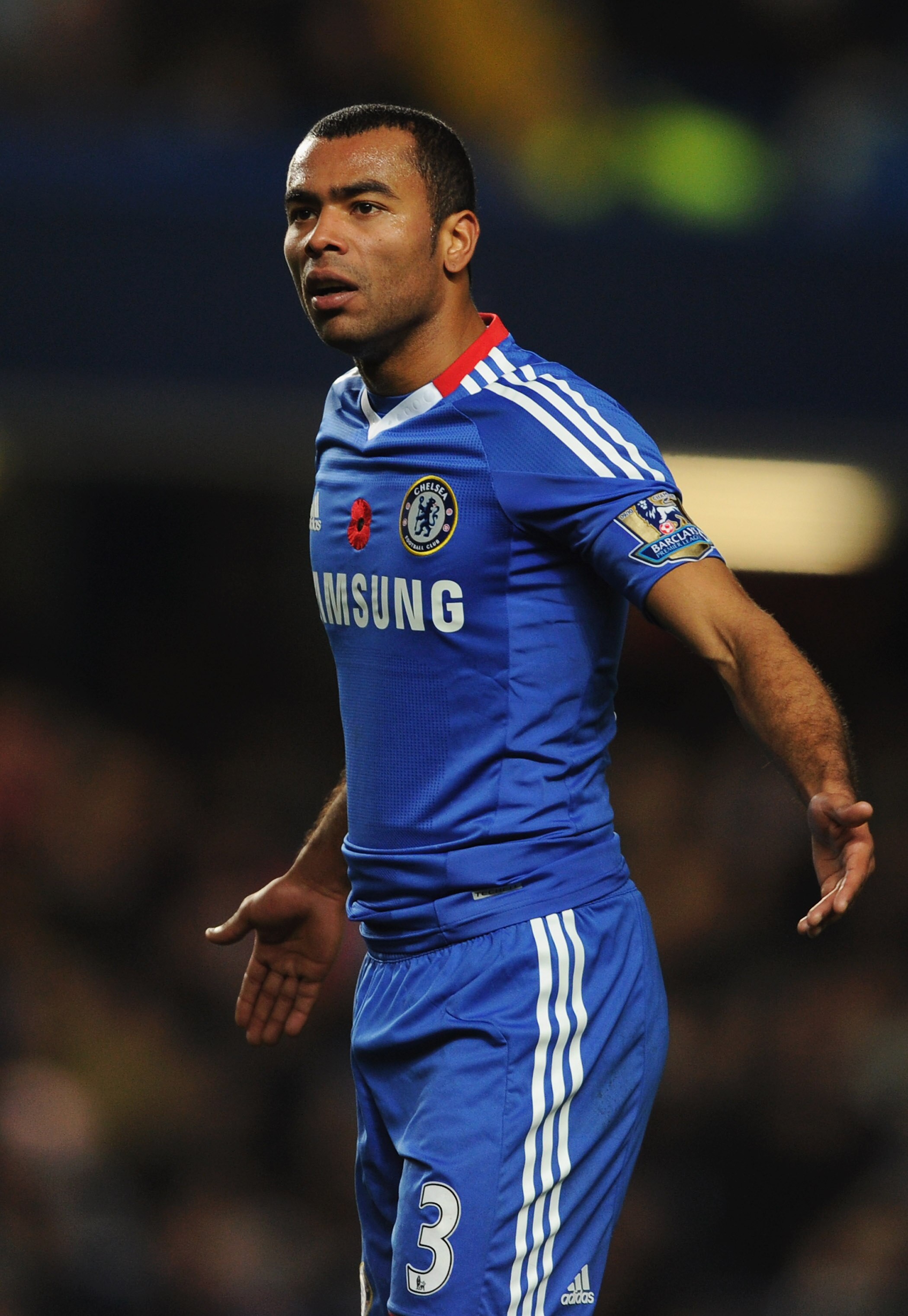 LONDON, ENGLAND - NOVEMBER 14:  Ashley Cole of Chelsea appeals during the Barclays Premier League match between Chelsea and Sunderland at Stamford Bridge on November 14, 2010 in London, England.  (Photo by Michael Regan/Getty Images)