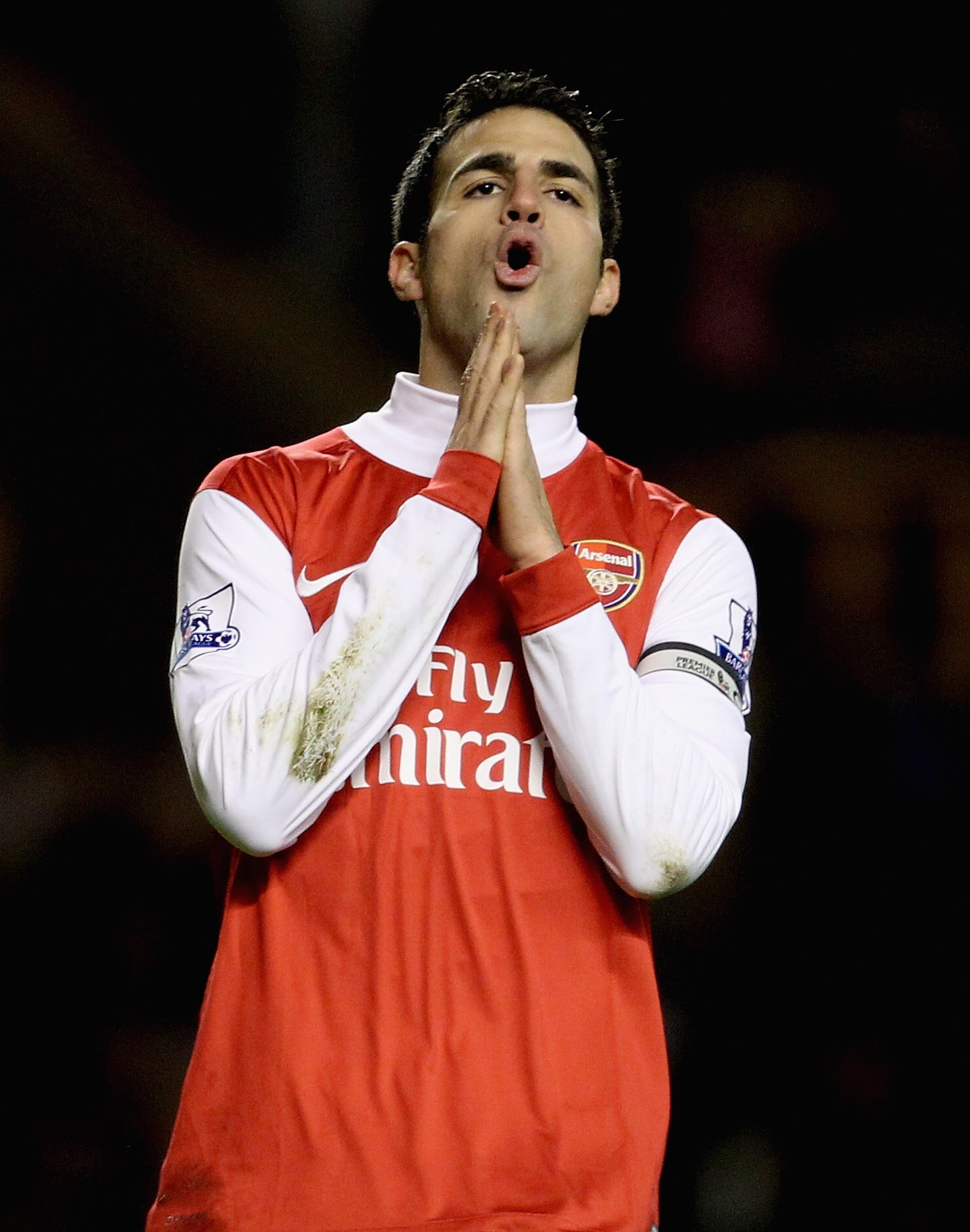 WOLVERHAMPTON, ENGLAND - NOVEMBER 10: Cesc Fabregas of Arsenal reacts during the Barclays Premier League match between Wolverhampton Wanderers and Arsenal, at Molineux  on November 10, 2010 in Wolverhampton, England.  (Photo by Scott Heavey/Getty Images)