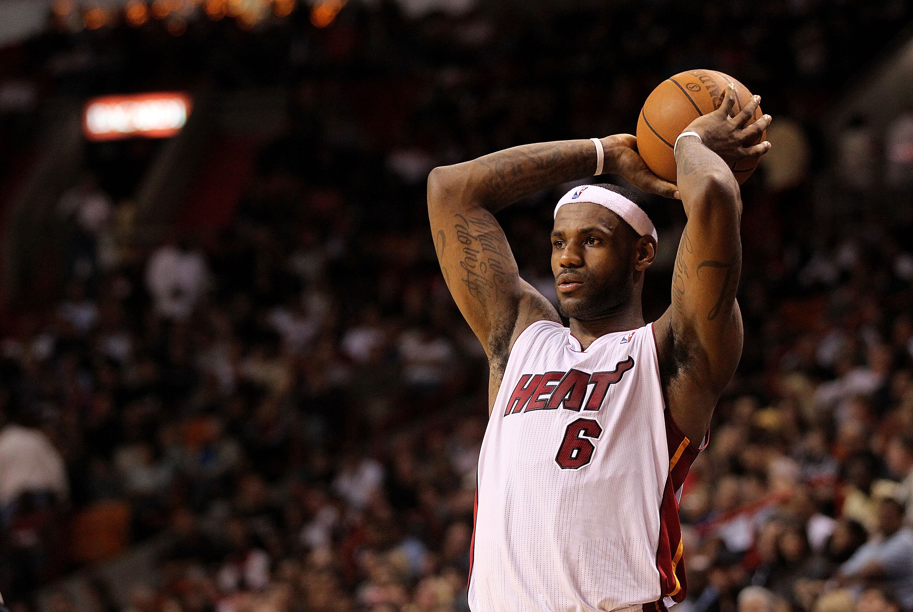 MIAMI, FL - DECEMBER 04: LeBron James #6 of the Miami Heat passes the ball in bounds during a game against the Atlanta Hawks at American Airlines Arena on December 4, 2010 in Miami, Florida. NOTE TO USER: User expressly acknowledges and agrees that, by do