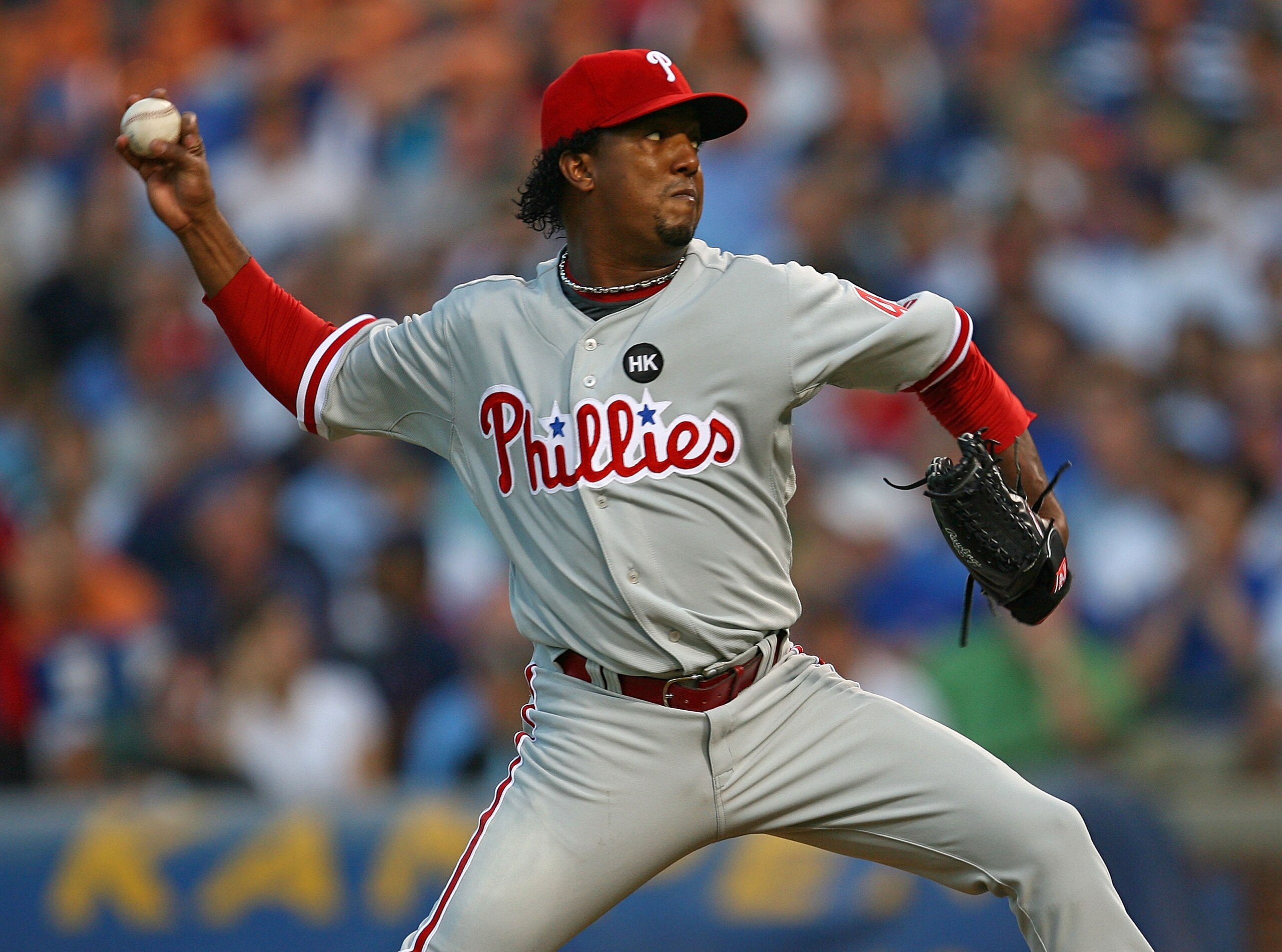 CHICAGO - AUGUST 12: Pedro Martinez #45 of the Philadelphia Phillies delivers the ball against the Chicago Cubs on August 12, 2009 at Wrigley Field in Chicago, Illinois. (Photo by Jonathan Daniel/Getty Images)