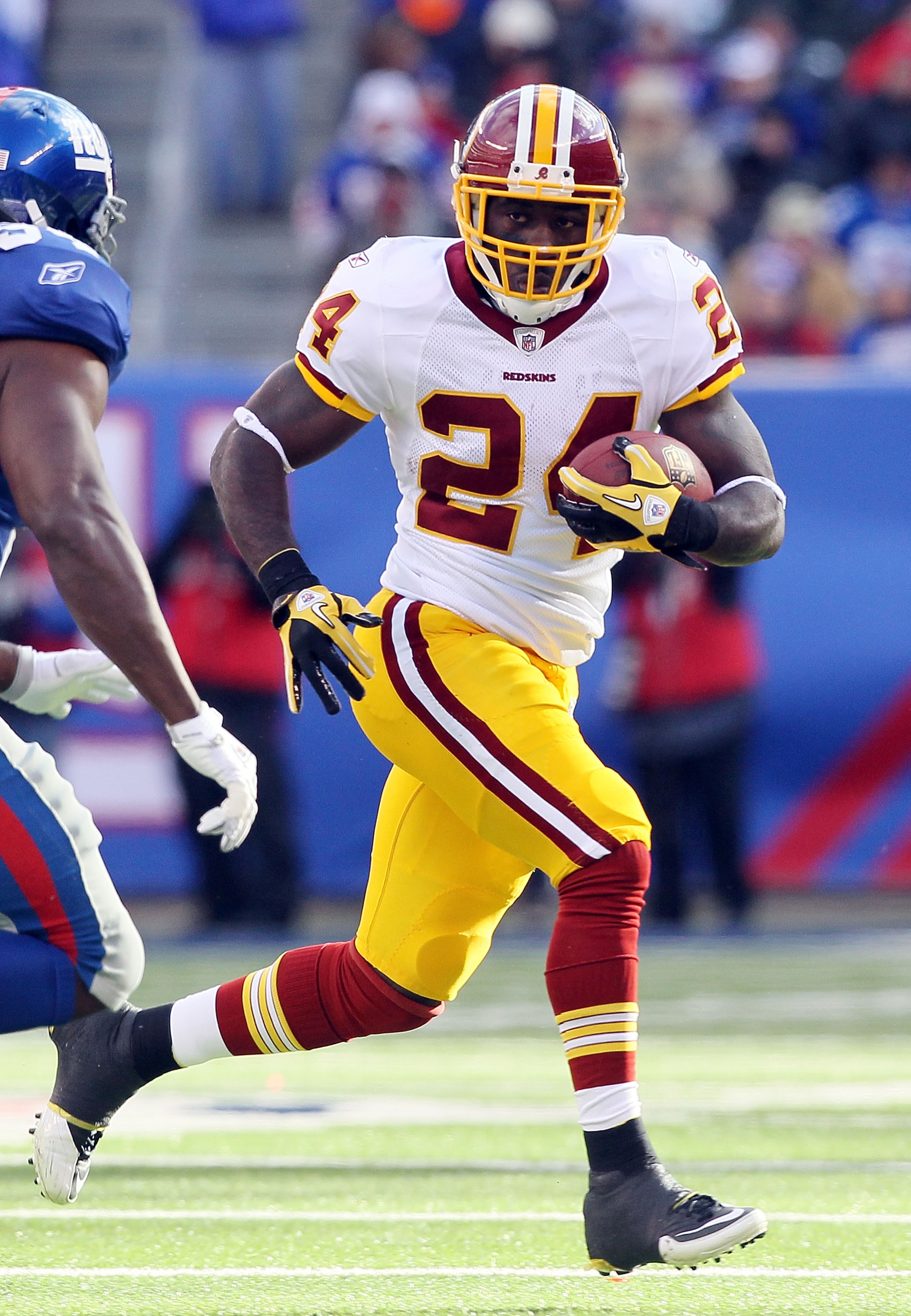 EAST RUTHERFORD, NJ - DECEMBER 05:  James Davis #24 of the Washington Redskins runs the ball against the New York Giants on December 5, 2010 at the New Meadowlands Stadium in East Rutherford, New Jersey.  (Photo by Jim McIsaac/Getty Images)