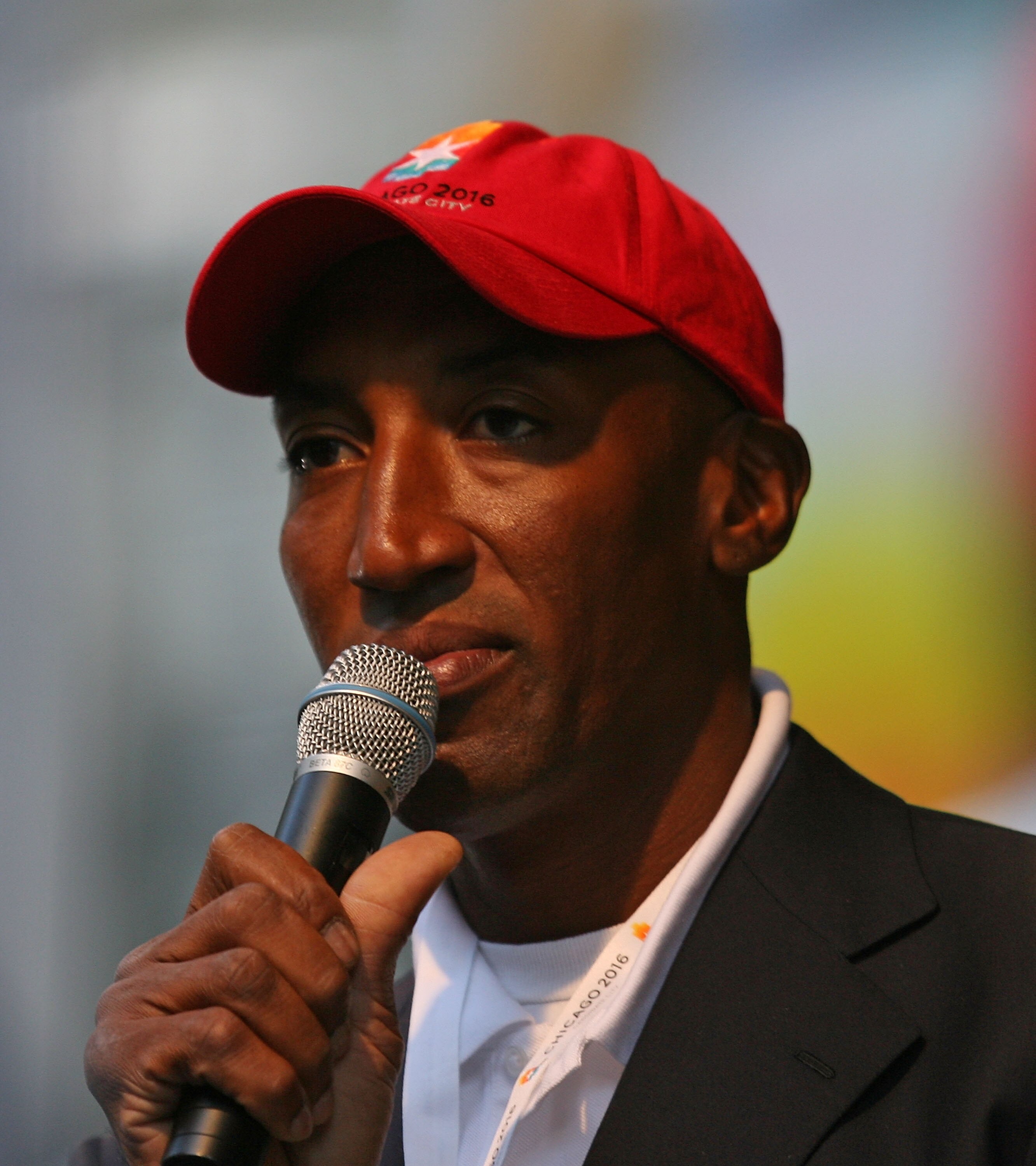 CHICAGO - OCTOBER 2:  Former Chicago Bull Scottie Pippen speaks in support of Chicago's bid for the 2016 Summer Olympic Games during a rally and announcement at Daley Plaza on October 2, 2009 in Chicago, Illinois. Chicago is hoping to be selected over the