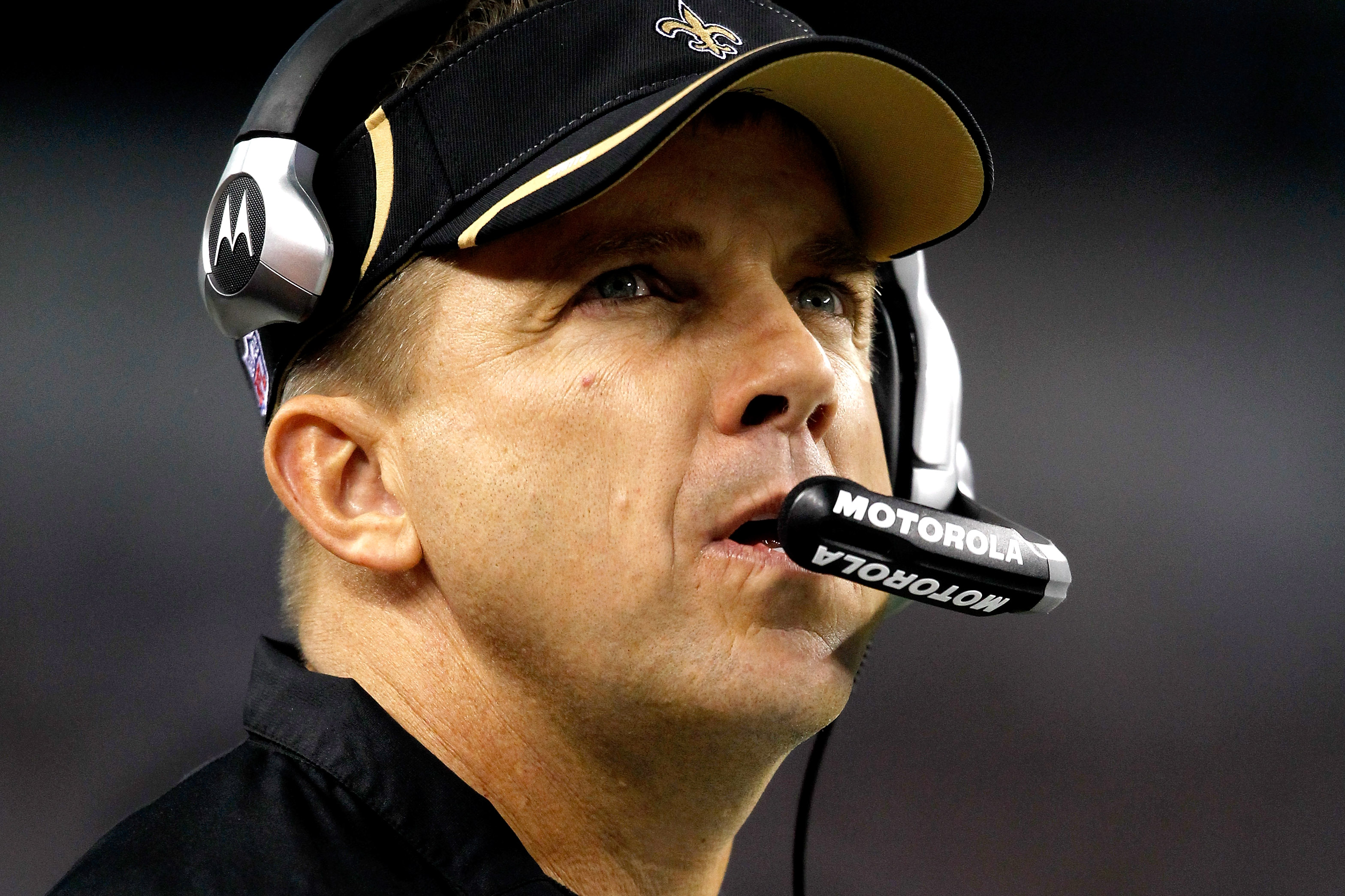 ARLINGTON, TX - NOVEMBER 25:  Head coach Sean Payton of the New Orleans Saints on the sidelines against the Dallas Cowboys at Cowboys Stadium on November 25, 2010 in Arlington, Texas.  (Photo by Matthew Stockman/Getty Images)