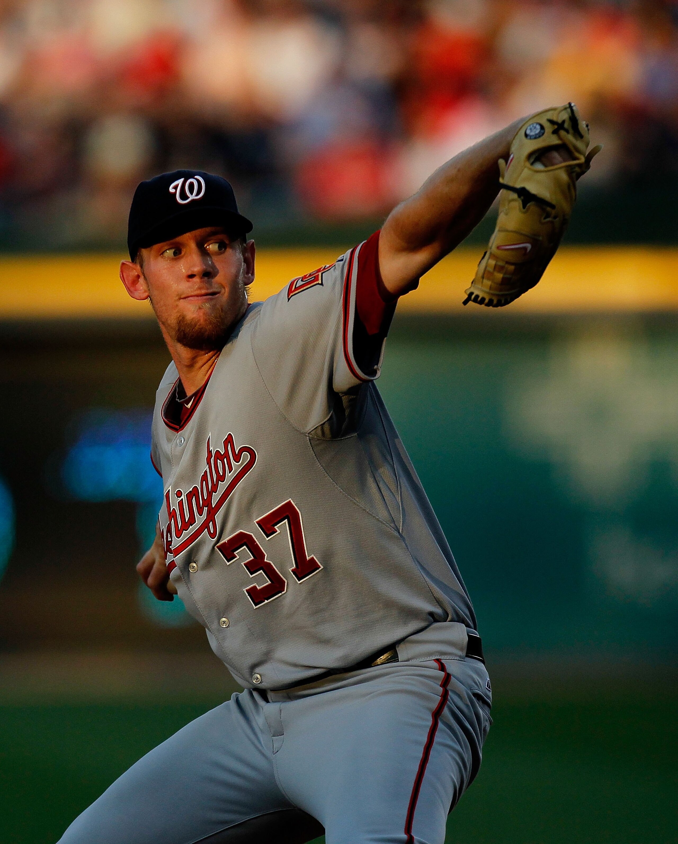 ATLANTA - JUNE 28:  Stephen Strasburg #37 of the Washington Nationals against the Atlanta Braves at Turner Field on June 28, 2010 in Atlanta, Georgia.  (Photo by Kevin C. Cox/Getty Images)