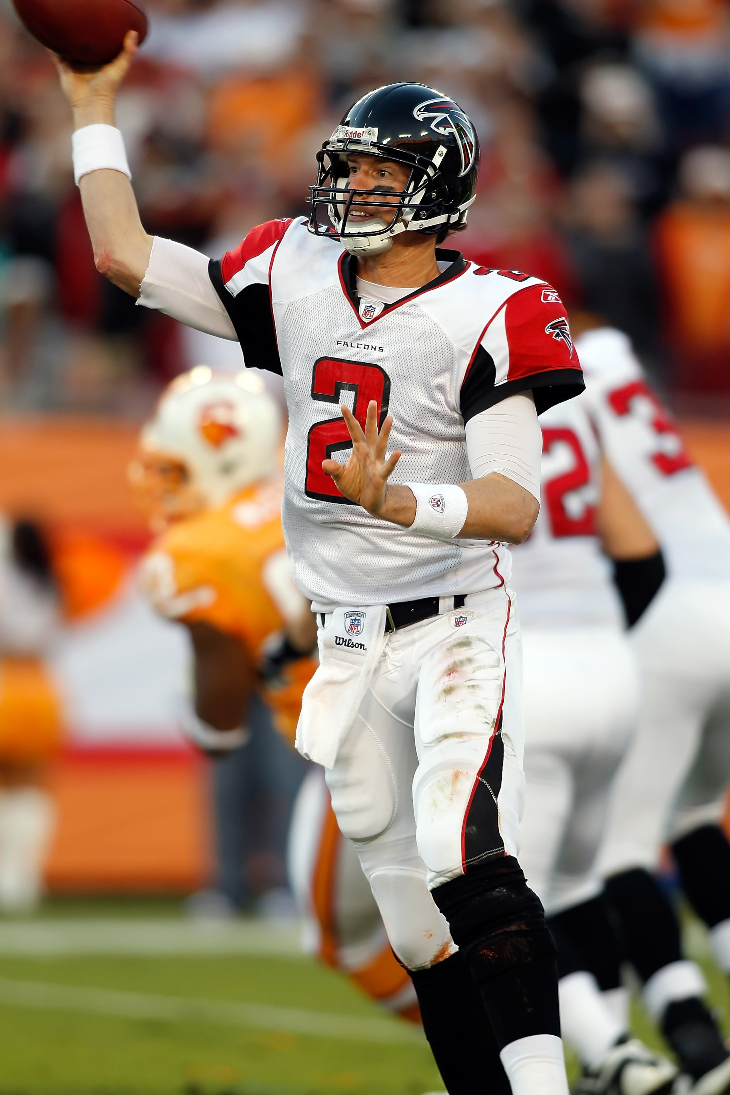 TAMPA, FL - DECEMBER 05:  Quarterback Matt Ryan #2 of the Atlanta Falcons throws a pass against the Tampa Bay Buccaneers during the game at Raymond James Stadium on December 5, 2010 in Tampa, Florida.  (Photo by J. Meric/Getty Images)