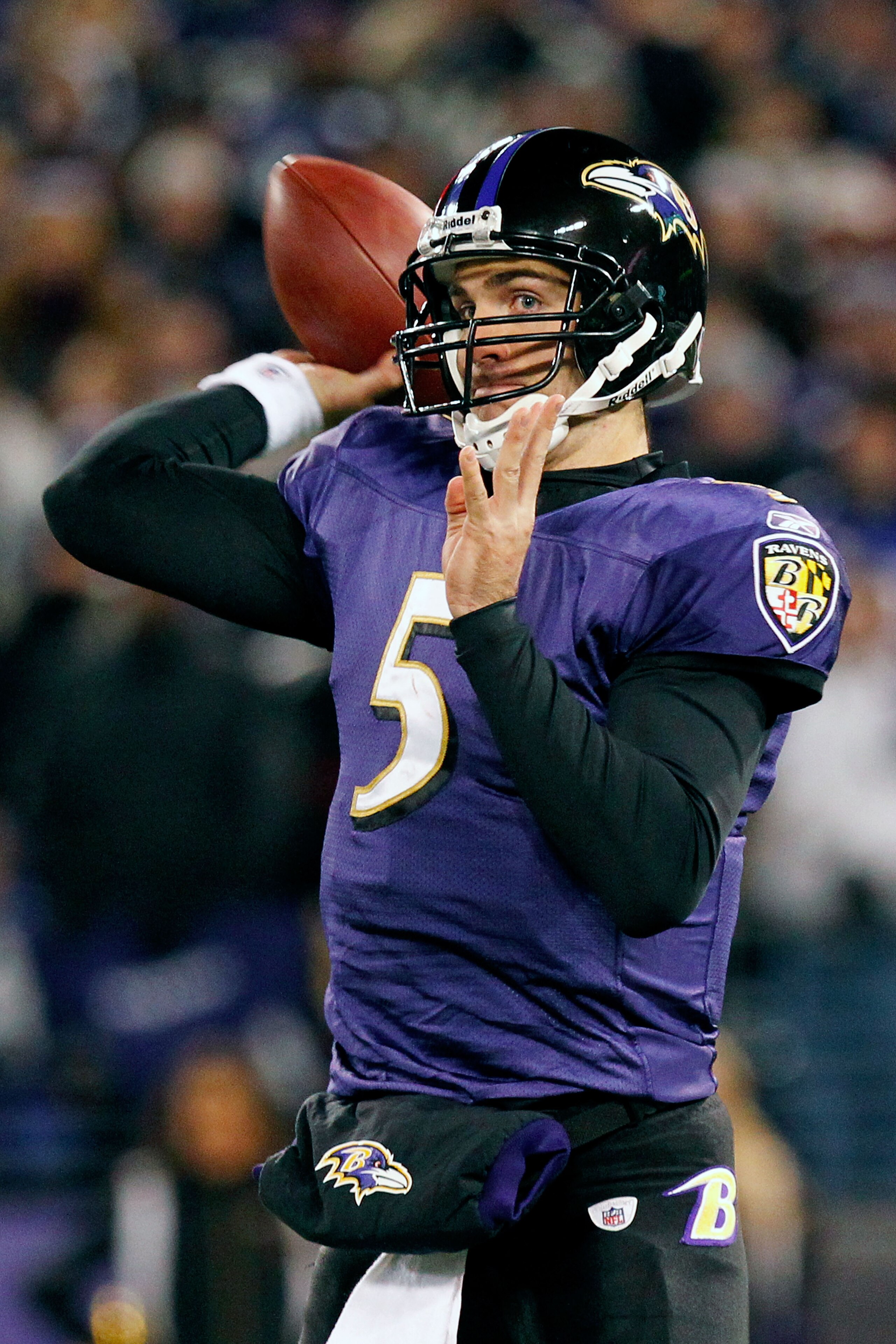 BALTIMORE, MD - DECEMBER 05:  Quarterback Joe Flacco #5 of the Baltimore Ravens looks to throw a pass against the Pittsburgh Steelers during the second quarter of the game at M&T Bank Stadium on December 5, 2010 in Baltimore, Maryland. Pittsburgh won 13-1