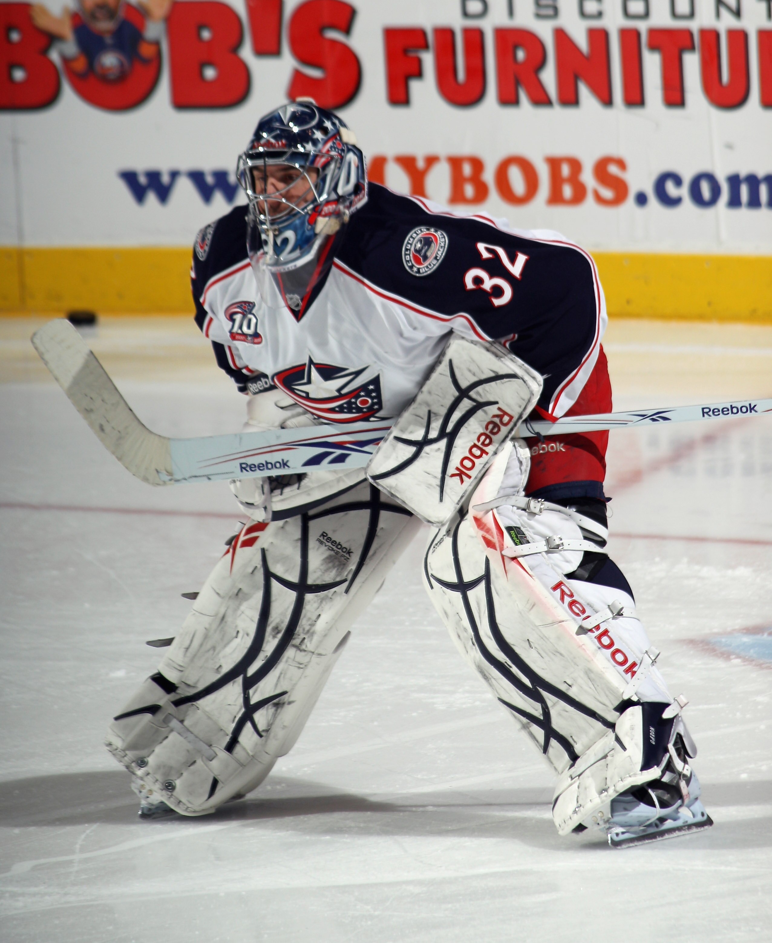 UNIONDALE, NY - NOVEMBER 24:  Mathieu Garon #32 of the Columbus Blue Jackets skates in warmups prior to the game against the New York Islanders at the Nassau Coliseum on November 24, 2010 in Uniondale, New York.  (Photo by Bruce Bennett/Getty Images)