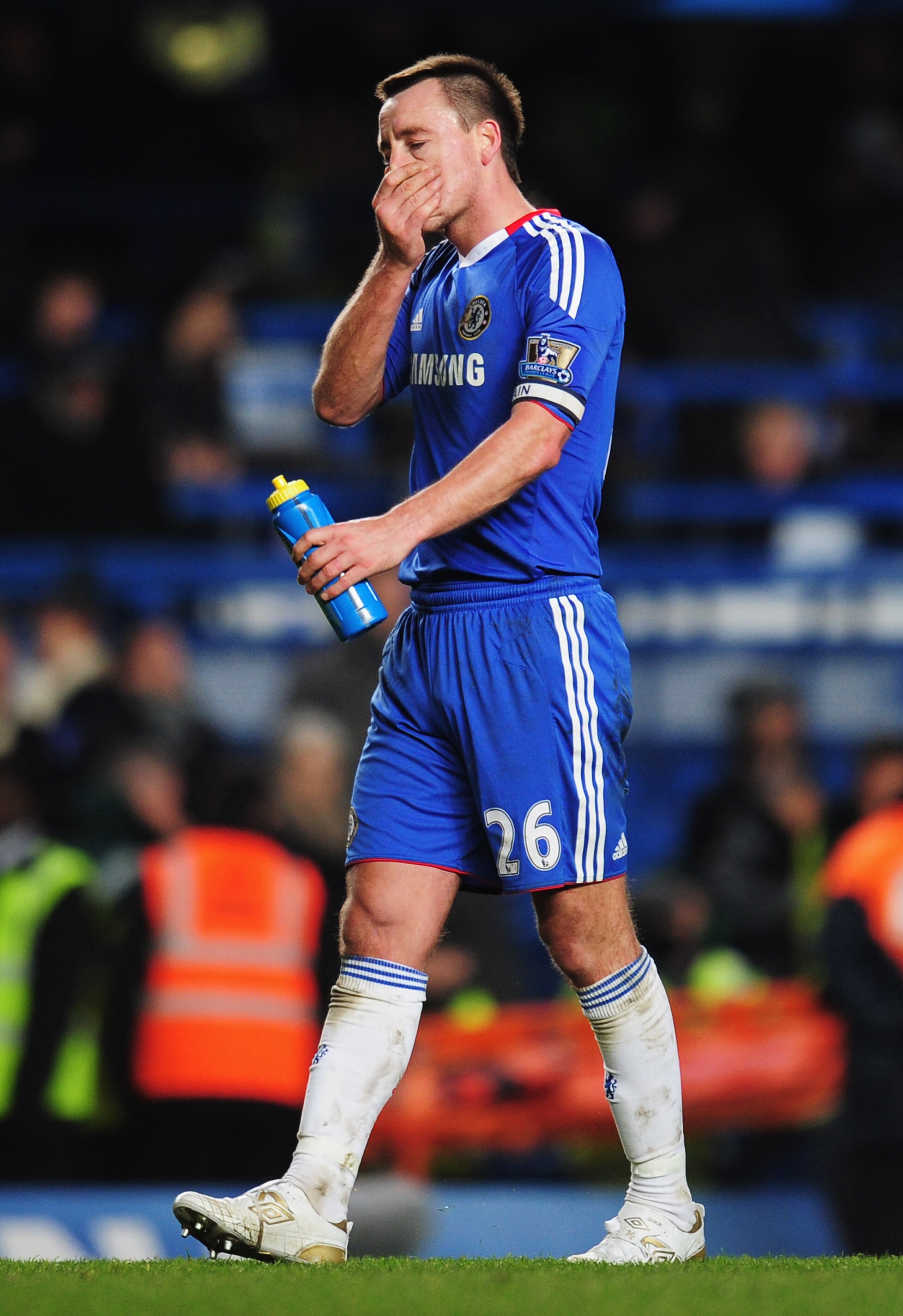 LONDON, ENGLAND - DECEMBER 04:  John Terry of Chelsea look dejected after the Barclays Premier League match between Chelsea and Everton at Stamford Bridge on December 4, 2010 in London, England.  (Photo by Shaun Botterill/Getty Images)
