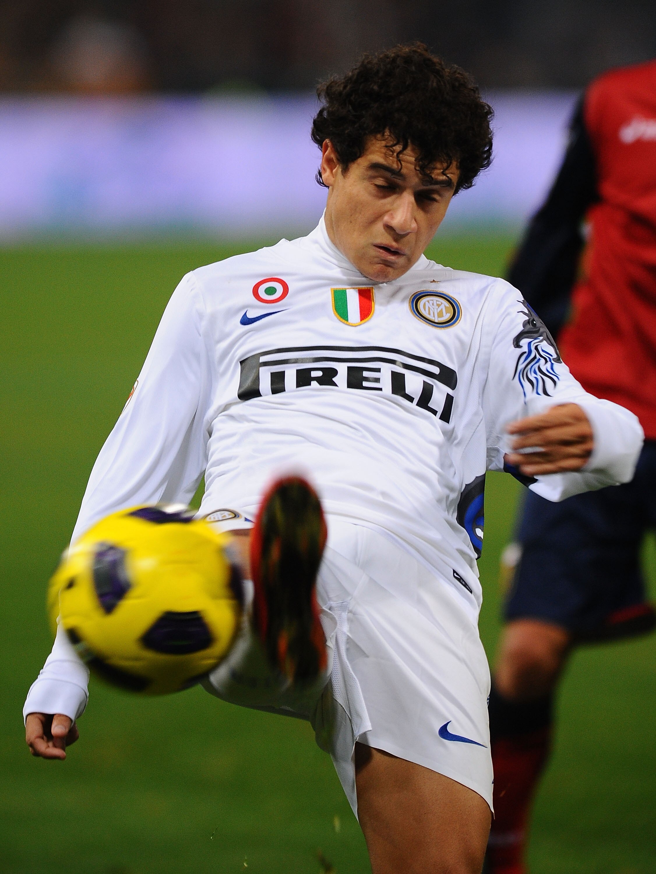 GENOA, ITALY - OCTOBER 29: Correia Philippe Coutinho of FC Internazionale Milano in action during the Serie A match between Genoa CFC  and FC Inter Milan at Stadio Luigi Ferraris on October 29, 2010 in Genoa, Italy. (Photo by Massimo Cebrelli/Getty Images