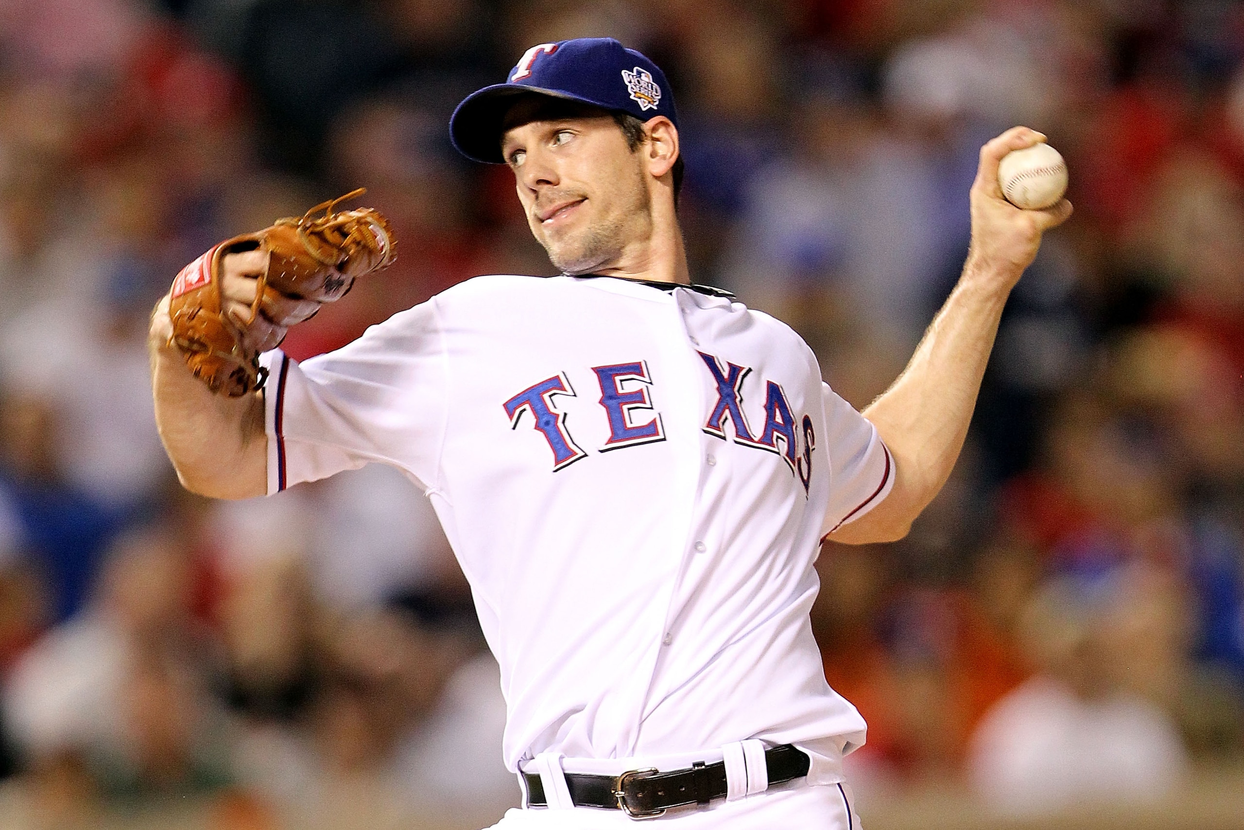 ARLINGTON, TX - NOVEMBER 01: Cliff Lee #33 of the Texas Rangers pitches against the San Francisco Giants in Game Five of the 2010 MLB World Series at Rangers Ballpark in Arlington on November 1, 2010 in Arlington, Texas. (Photo by Ronald Martinez/Getty ARLINGTON, TX - NOVEMBER 01: Cliff Lee #33 of the Texas Rangers pitches against the San Francisco Giants in Game Five of the 2010 MLB World Series at Rangers Ballpark in Arlington on November 1, 2010 in Arlington, Texas. (Photo by Ronald Martinez/Getty