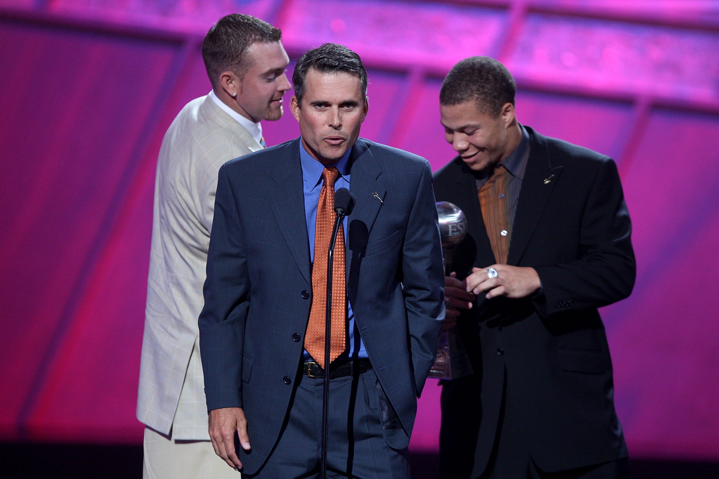 HOLLYWOOD - JULY 11:  Boise State football coach Chris Peterson accepts the award for 'Best Game' as he speaks in front of his players Jared Zabransky and Ian Johnson onstage during the 2007 ESPY Awards at the Kodak Theatre on July 11, 2007 in Hollywood,