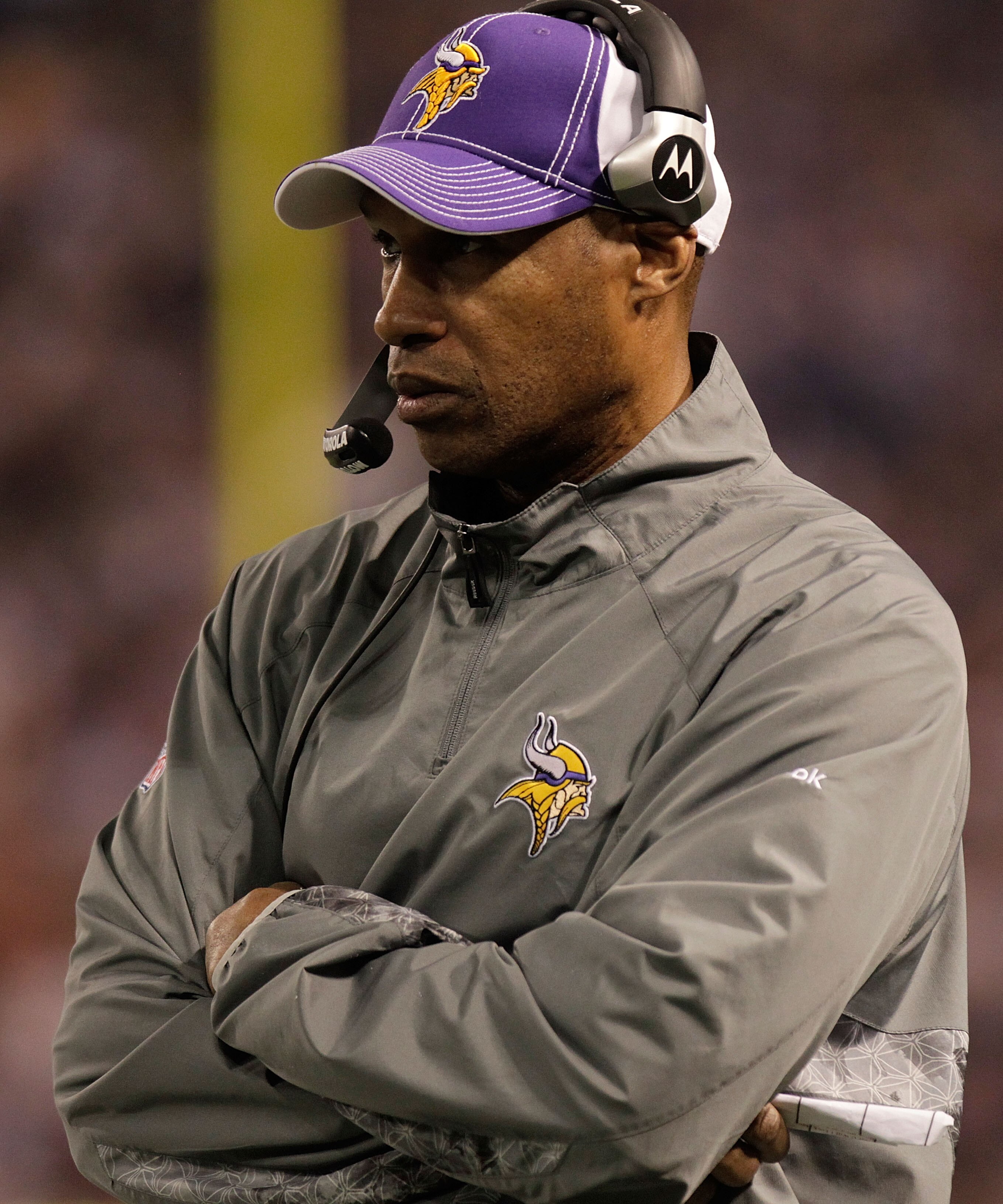 MINNEAPOLIS, MN - DECEMBER 05:  Head coach of the Minnesota Vikings, Leslie Frazier looks on from the sideline against the Buffalo Bills at the Mall of America Field at the Hubert H. Humphrey Metrodome on December 5, 2010 in Minneapolis, Minnesota.  (Phot