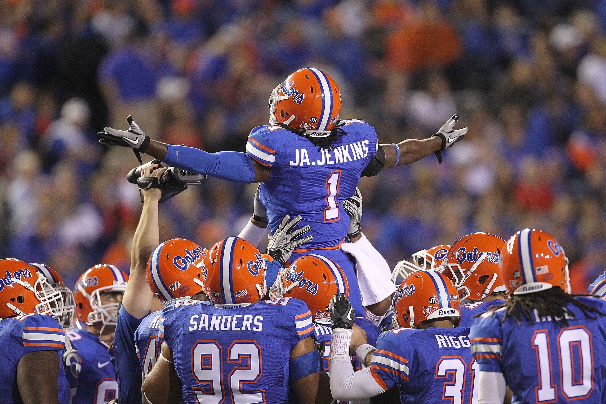 GAINESVILLE, FL - NOVEMBER 13: Janoris Jenkins #1 of the Florida Gators gets the crowd up during a game against the South Carolina Gamecocks at Ben Hill Griffin Stadium on November 13, 2010 in Gainesville, Florida.  (Photo by Mike Ehrmann/Getty Images)